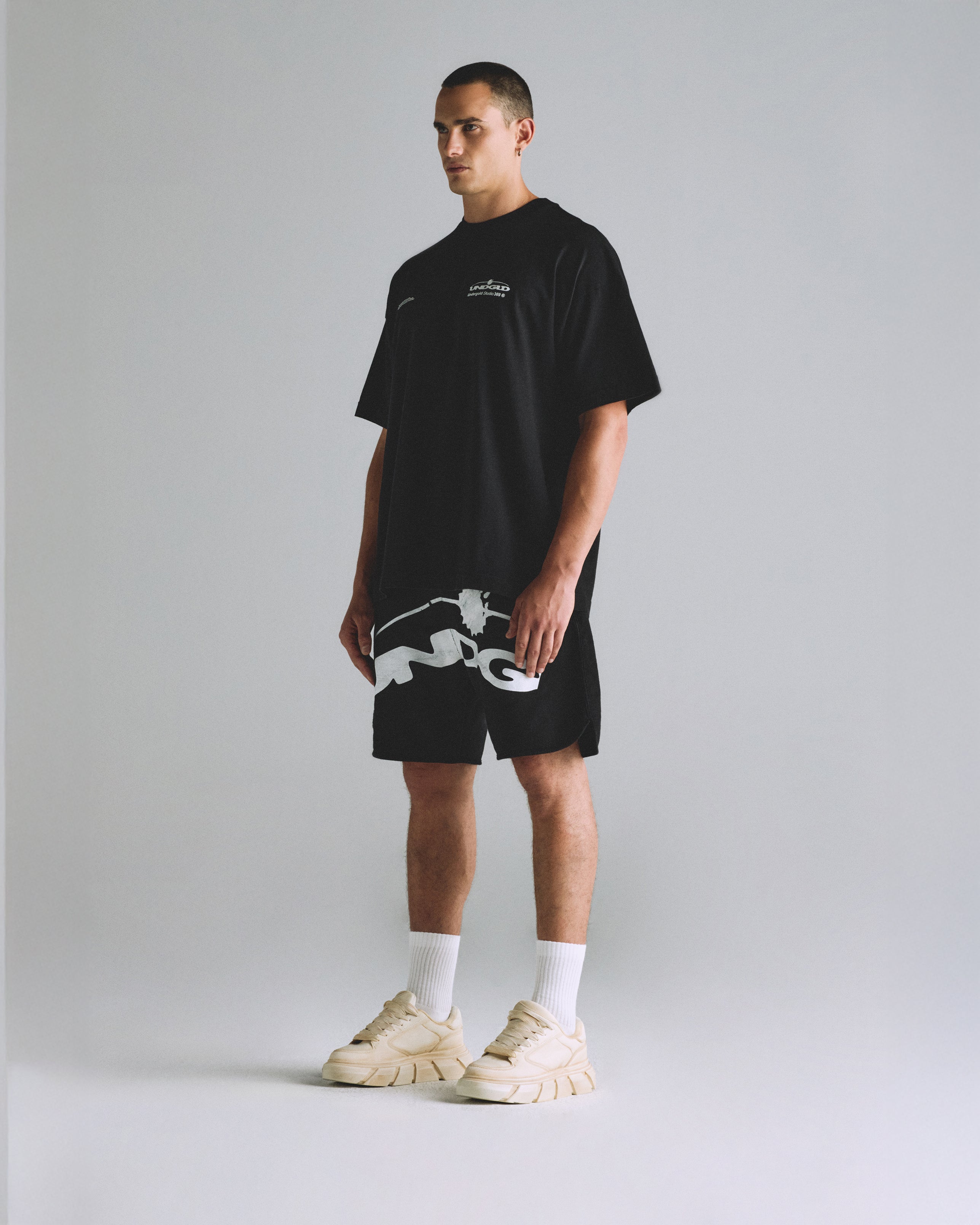 Helios UNDGLD Tshirt Black