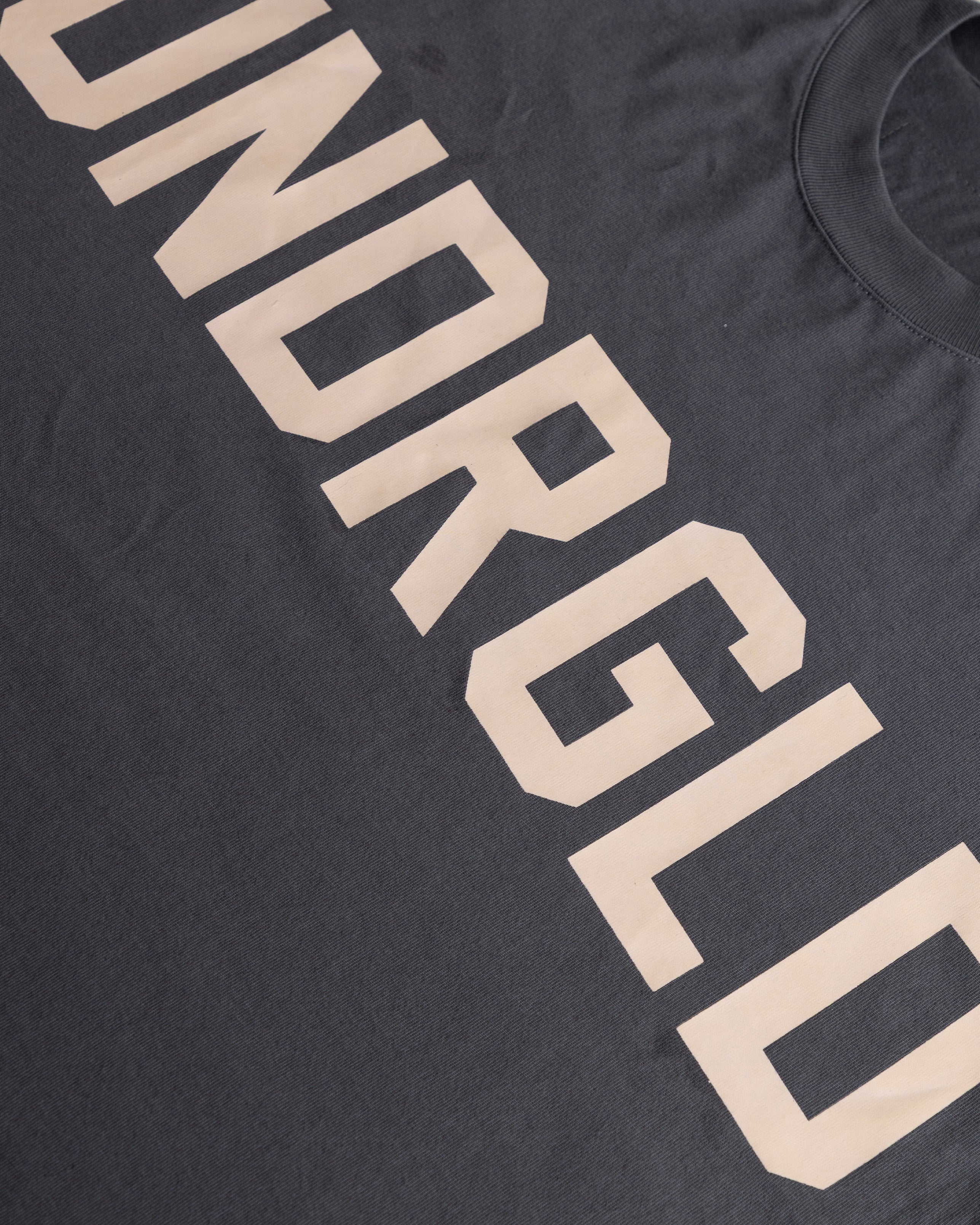 AGNUS DEI UNDRGLD SLEEVELESS TSHIRT VINTAGE GRAY