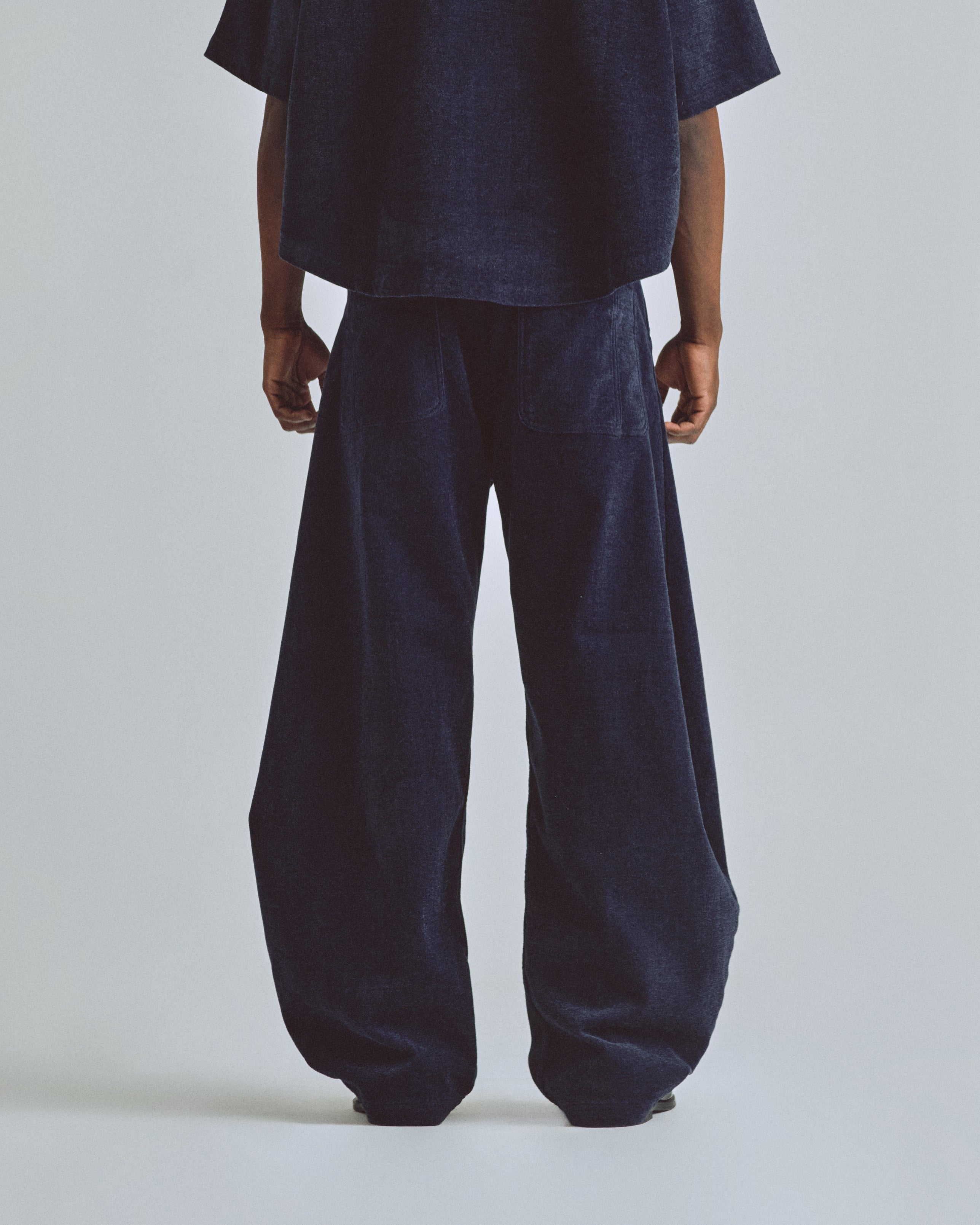 THE PATH MONOGRAM BARREL JEAN BLUE