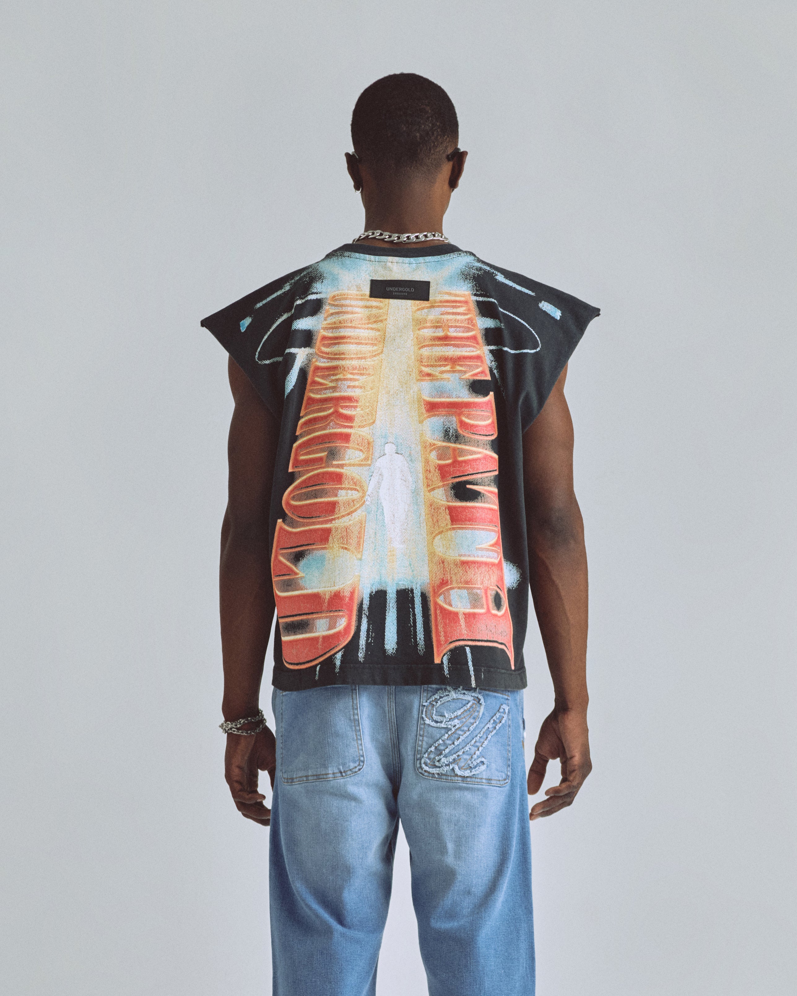 THE PATH PASSAGE SLEEVELESS TSHIRT VINTAGE BLACK