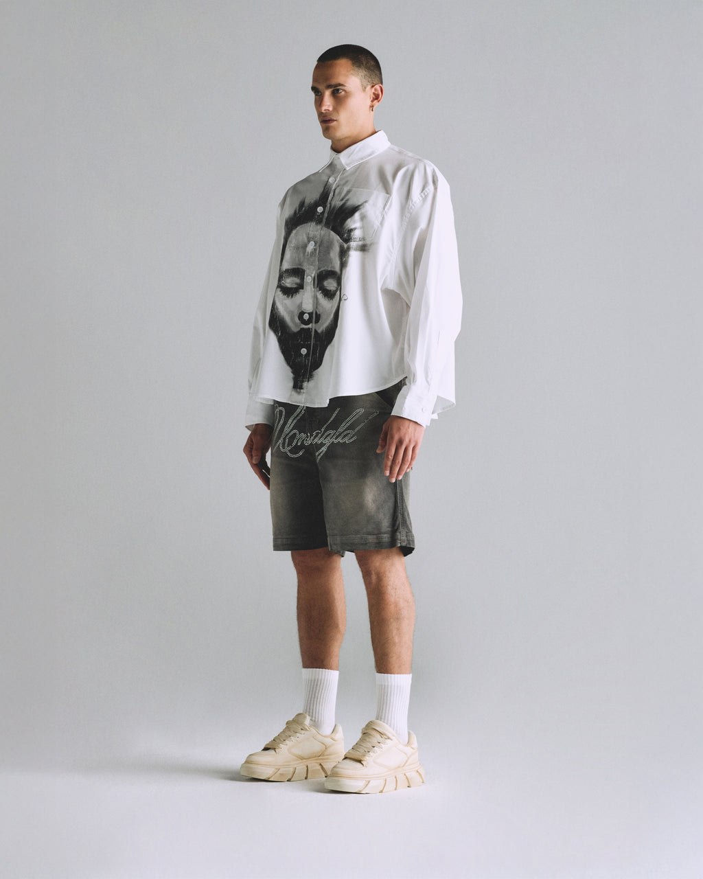 HELIOS FACE LONG SLEEVE BOXY SHIRT BONE