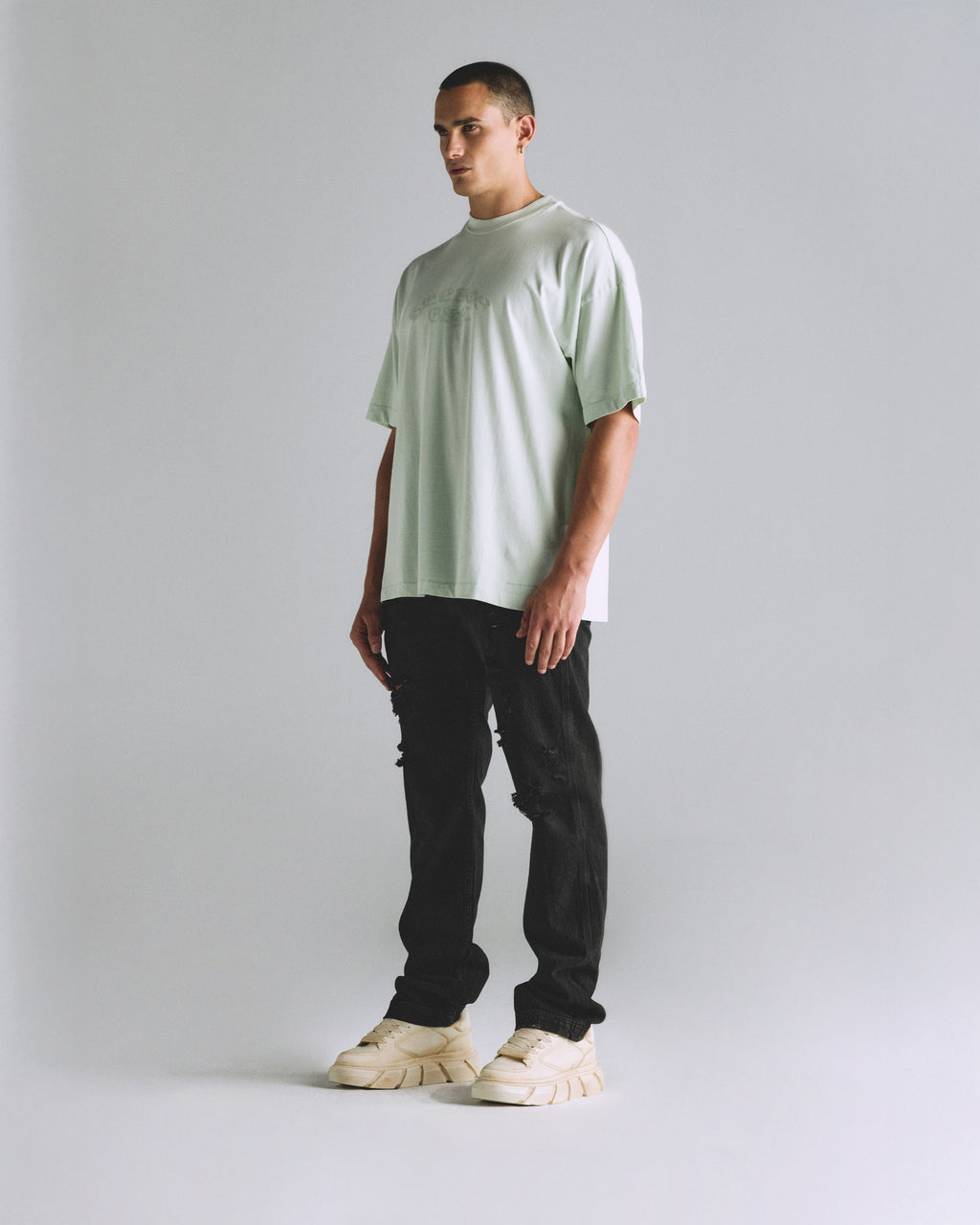 HELIOS BASIC TSHIRT GREEN