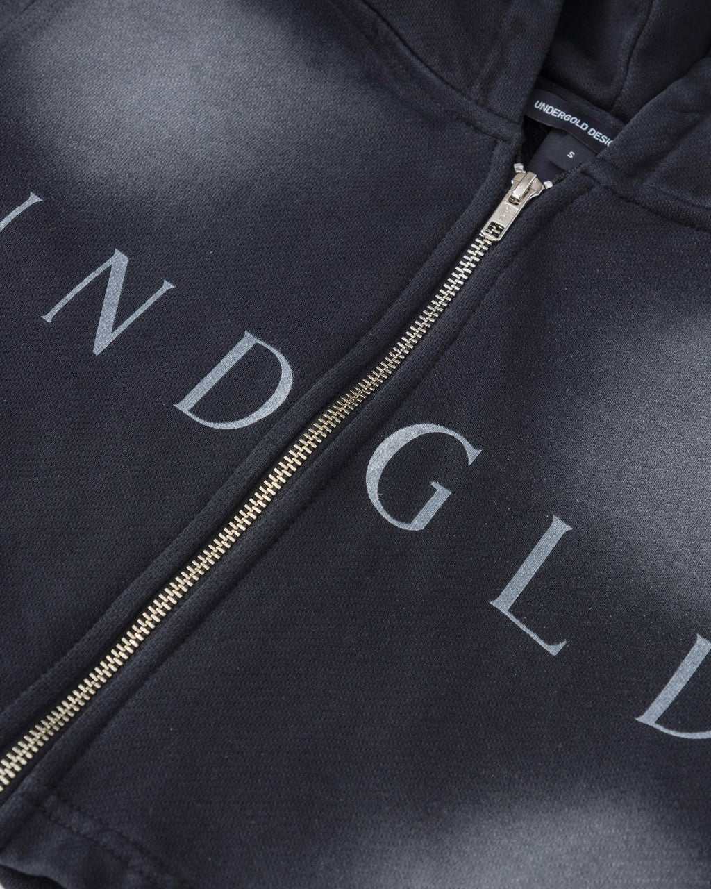 ETERNAL UNDGLD SLIM FIT ZIP UP CROPPED HOODIE SMOKY BLACK