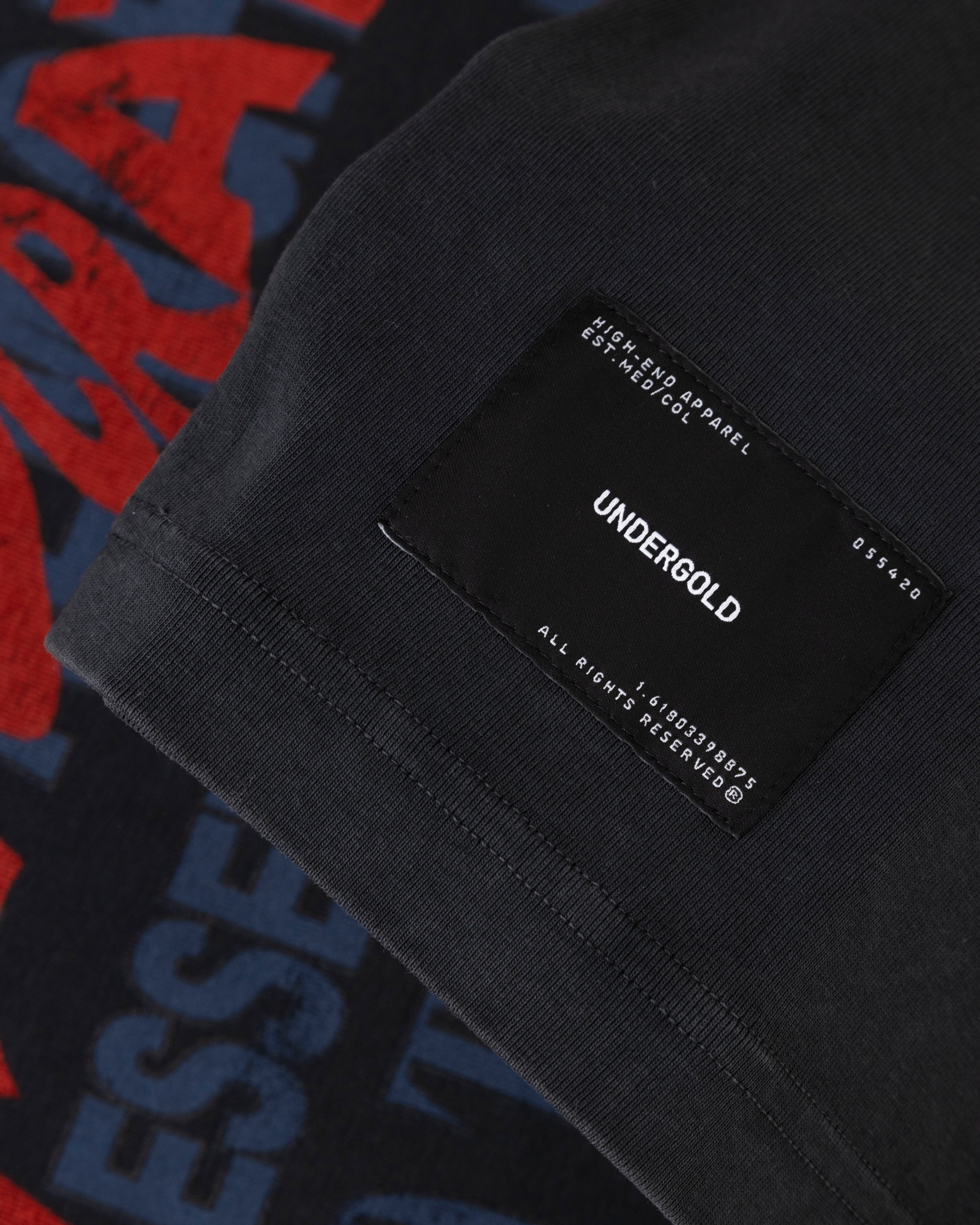 UNDERGOLD GRATIA PLENA PANTOCRATOR BOXY FIT TSHIRT VINTAGE BLACK