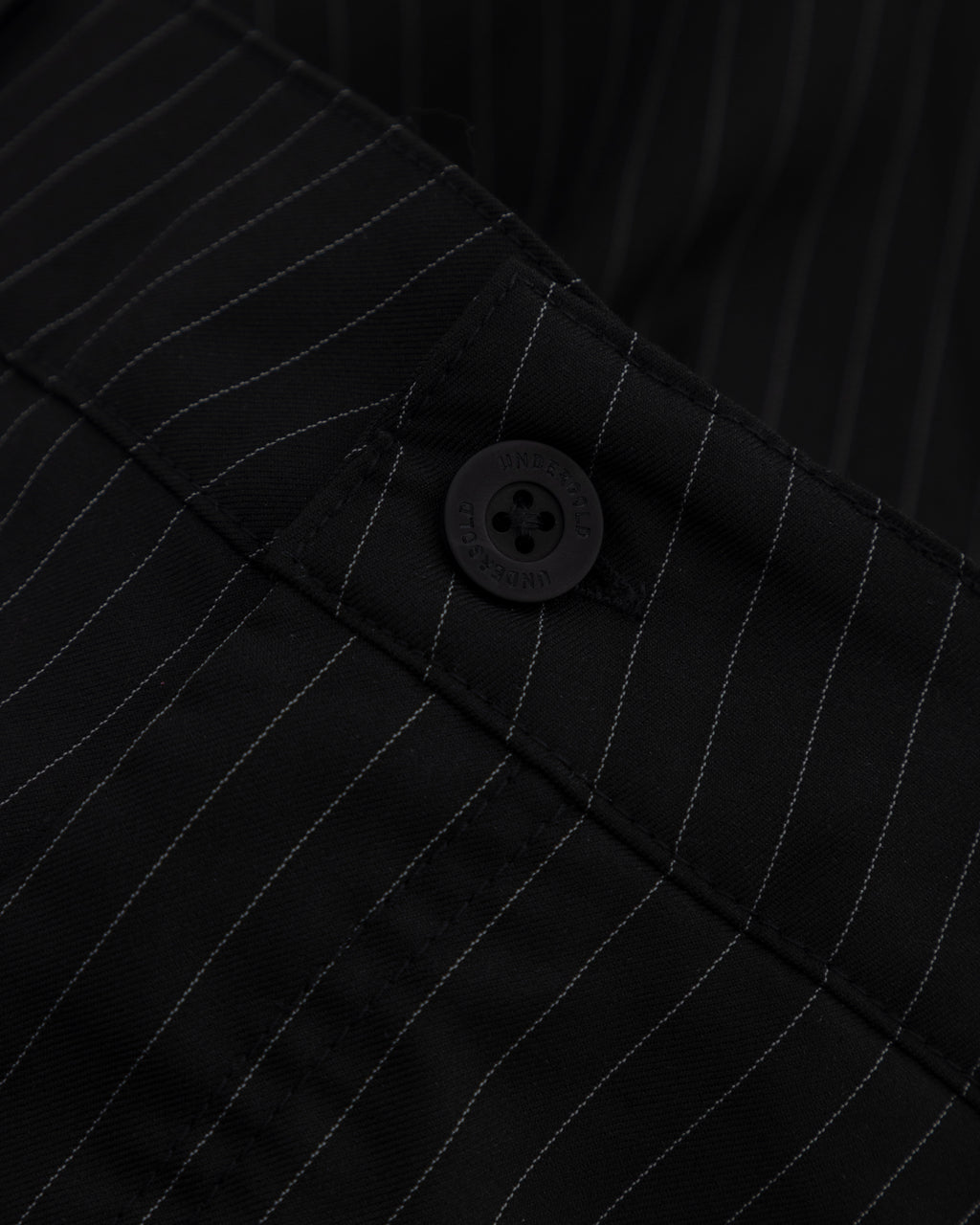 THE PATH MONOGRAM BARREL TROUSER BLACK / CHALK LINE