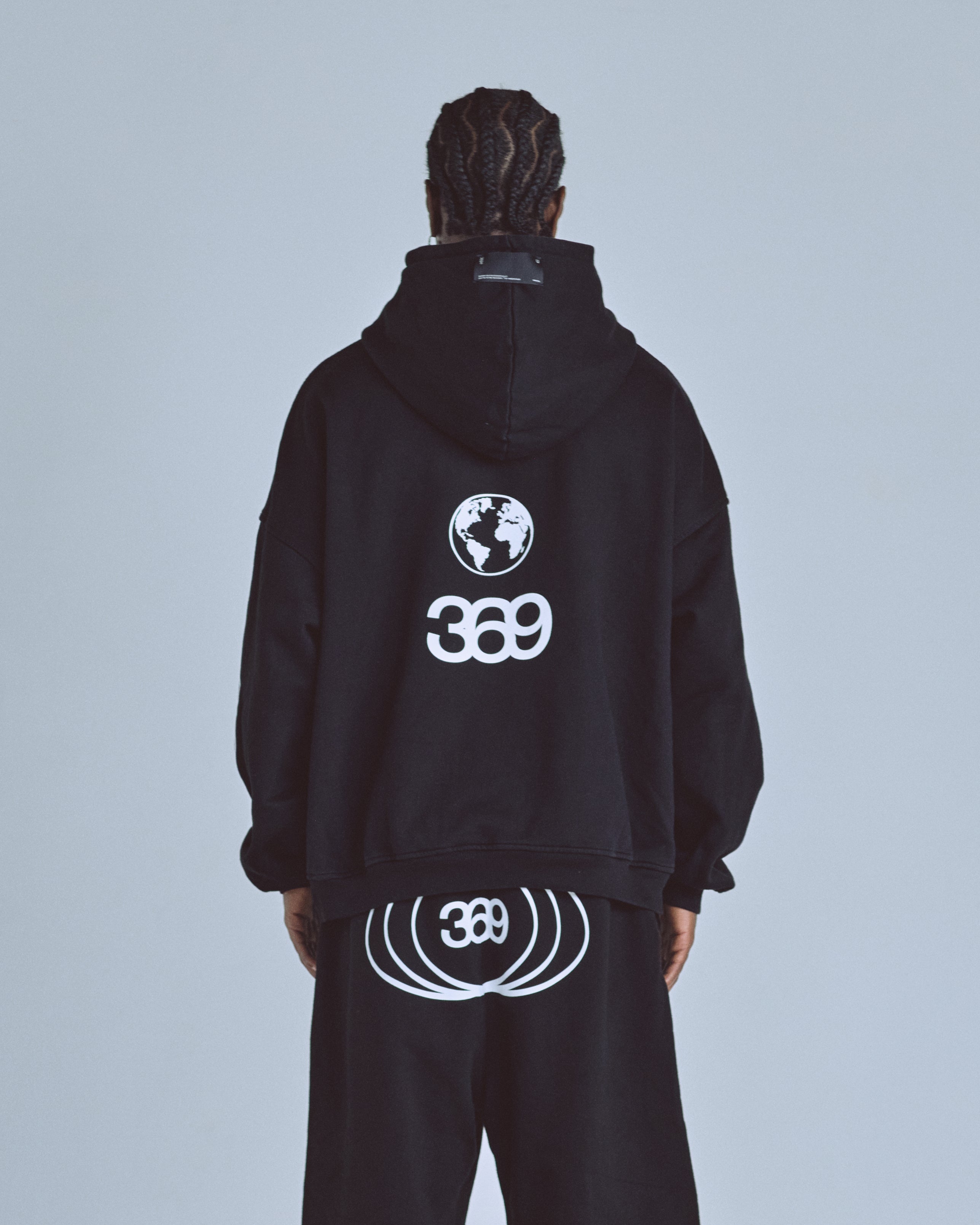 UNDERGOLD GOLDEN HERITAGE BASIC HOODIE – BLACK