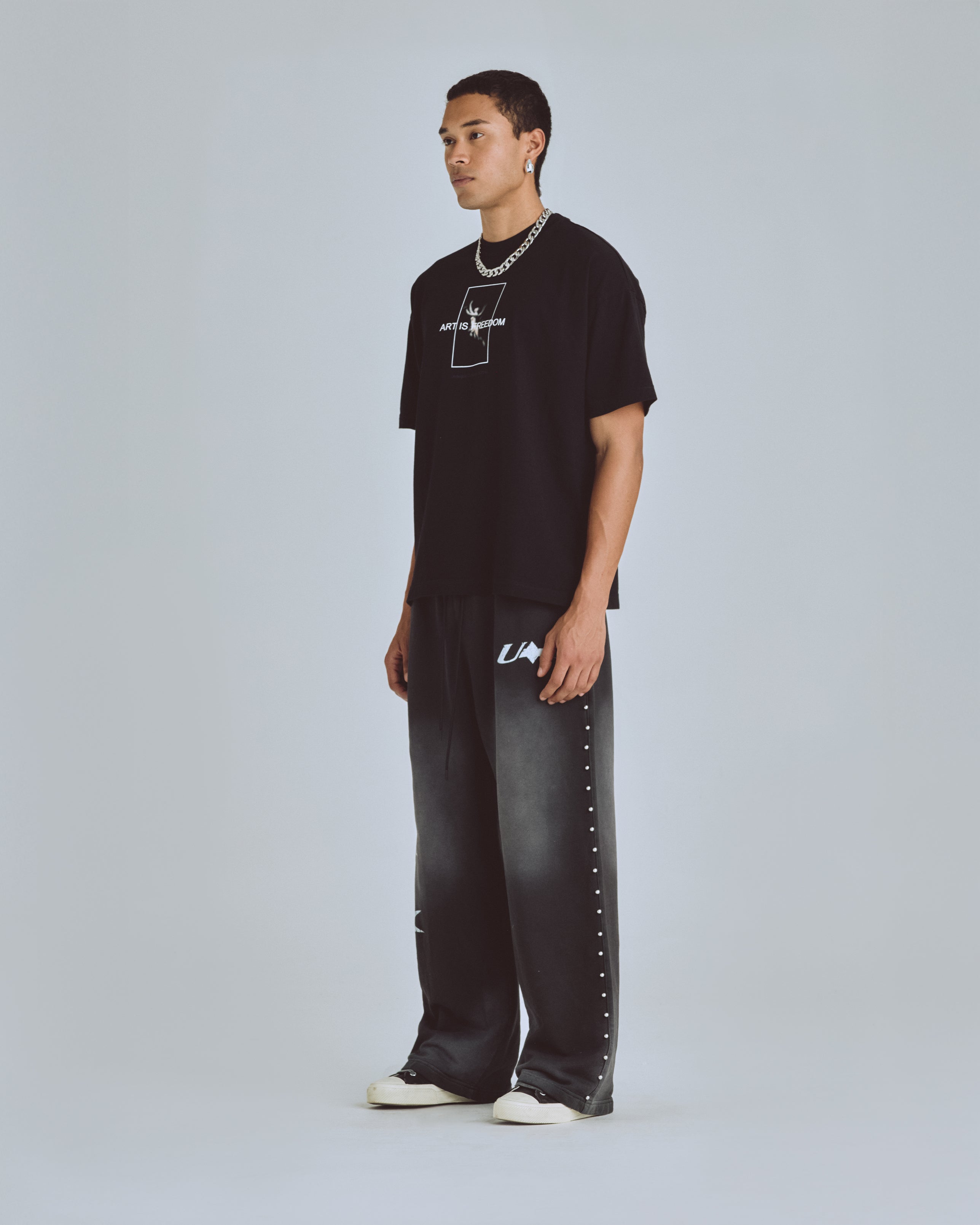 AGNUS DEI FREEDOM TSHIRT BLACK