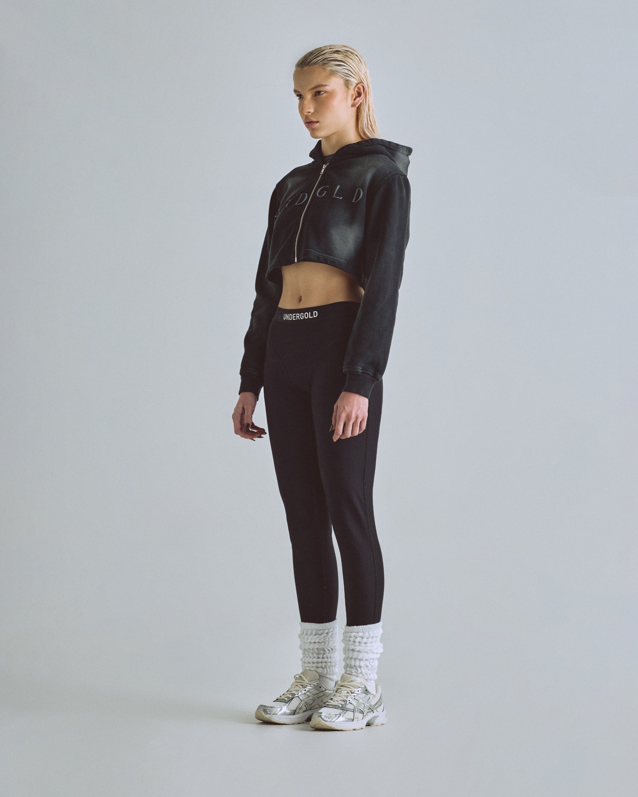 ETERNAL UNDGLD SLIM FIT ZIP UP CROPPED HOODIE SMOKY BLACK