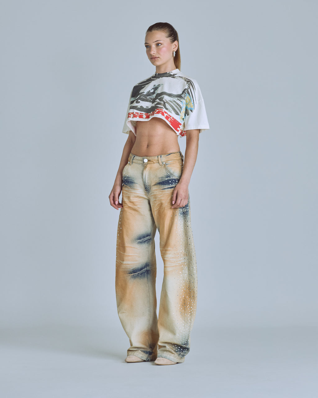 UNDERGOLD GOLDEN HERITAGE PEGASUS CROP TOP – WHITE