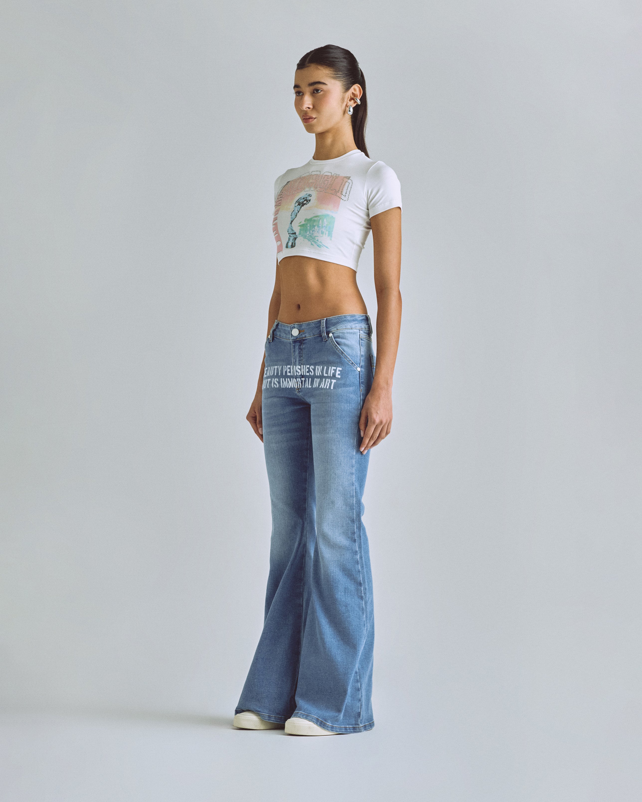W THE PATH BEAUTY FLARE JEAN BLUE