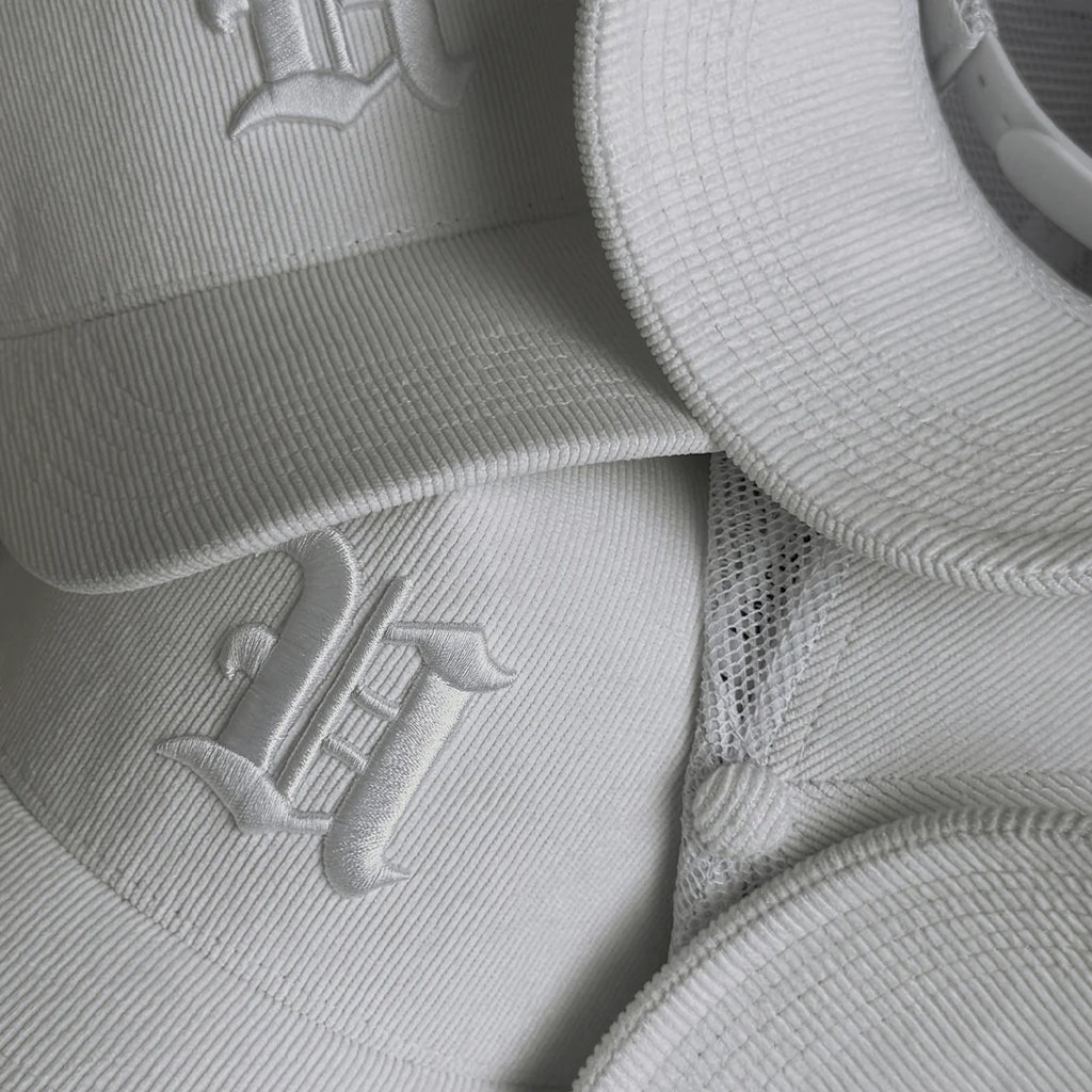 UNDERGOLD BASICS U CORDUROY TRUCKER CAP CREAM