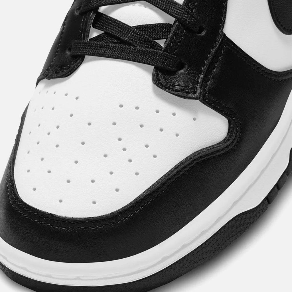 NIKE DUNK LOW RETRO WHITE BLACK PANDA GS