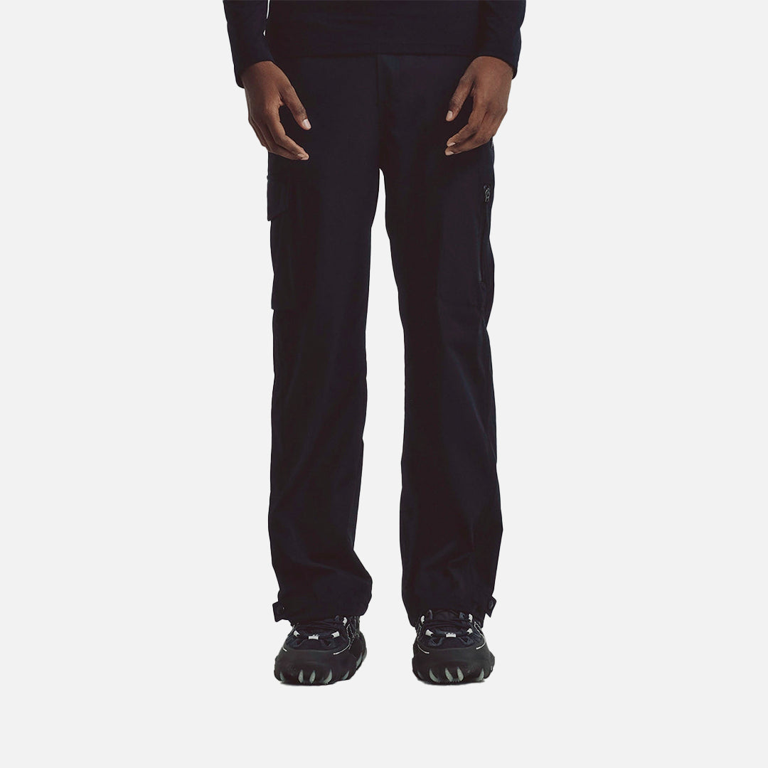 REMANENCE SEMI FIT IRON PANTS BLACK