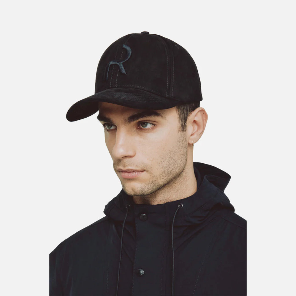 REMANENCE URANIUM CAP BLACK