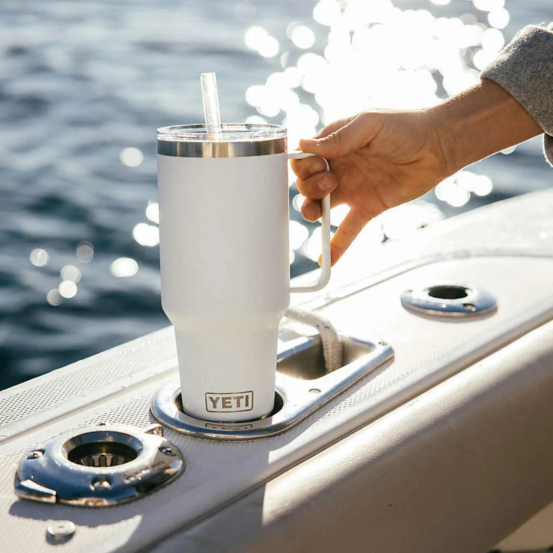 YETI STRAW MUG WHITE 35oz