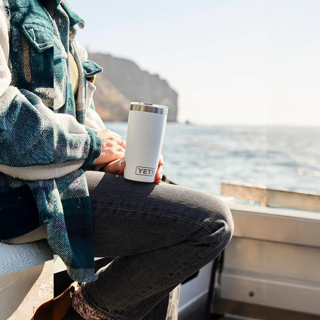 YETI TRAVEL MUG WHITE 20oz