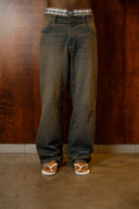 ASTRONOMIC - Relaxed Fit Jeans - Óxido