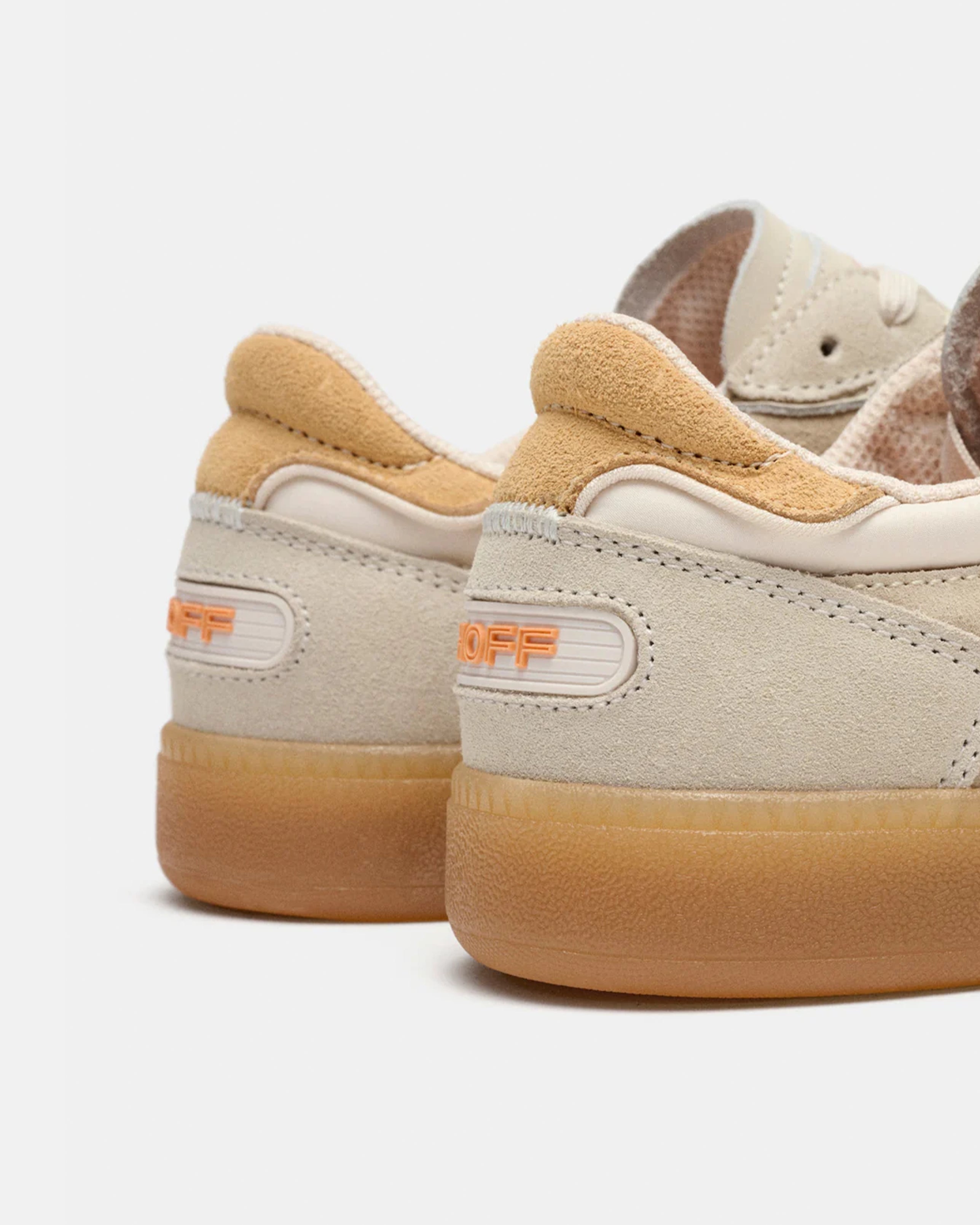 HOFF ALLEY BEIGE WOMAN