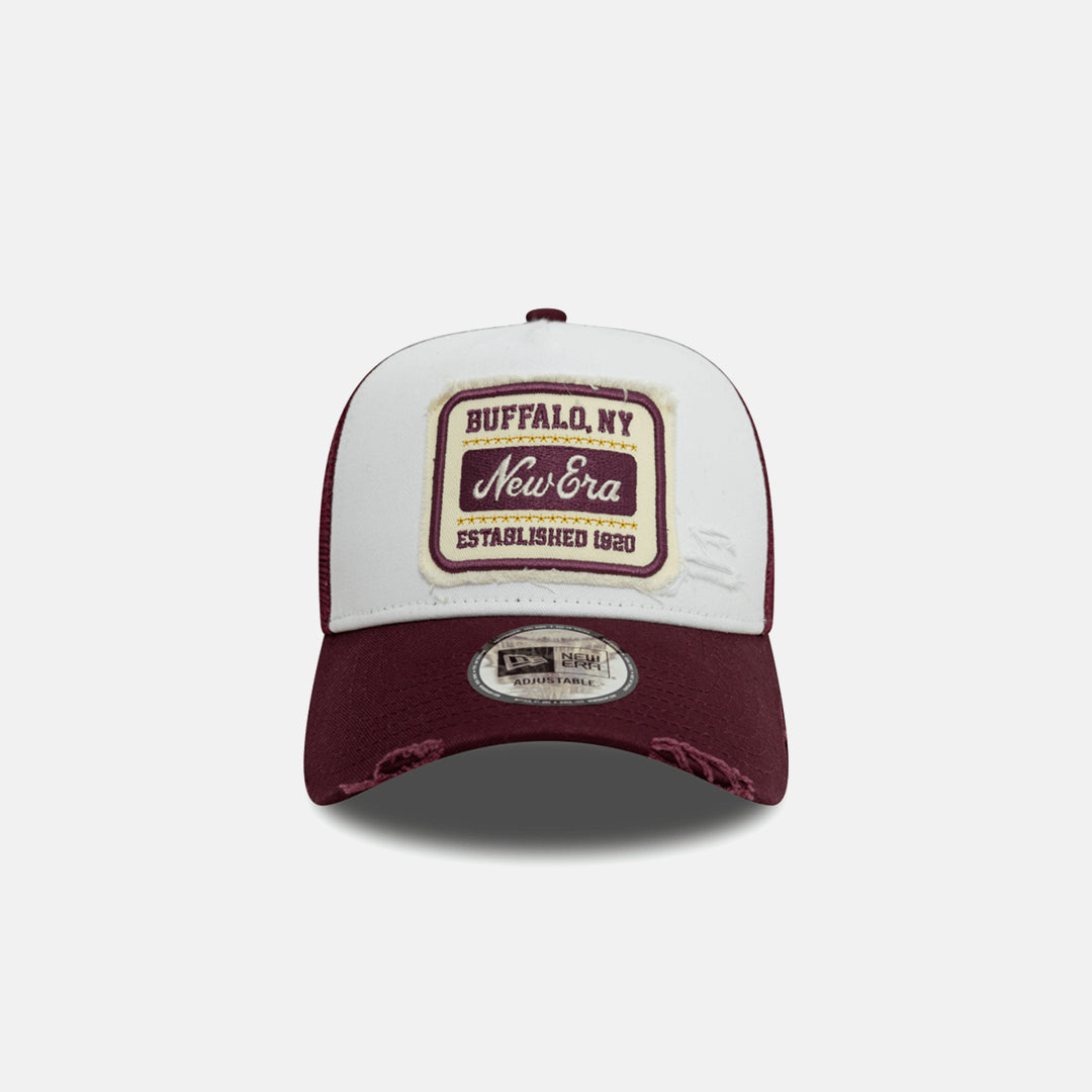 NEW ERA PATCH DISTRESS 9FORTY AF TRUCKER ROJA