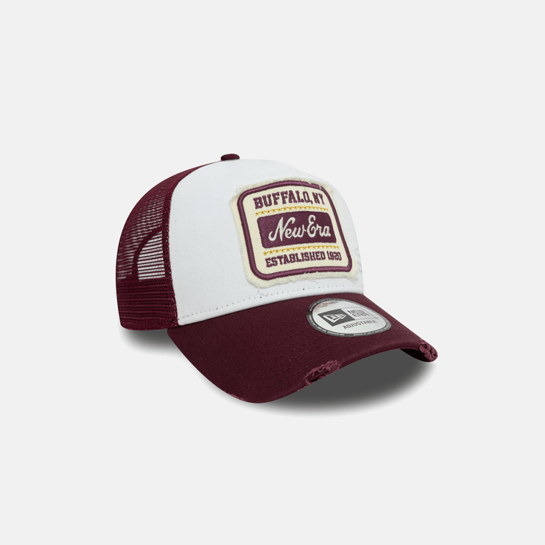 NEW ERA PATCH DISTRESS 9FORTY AF TRUCKER ROJA