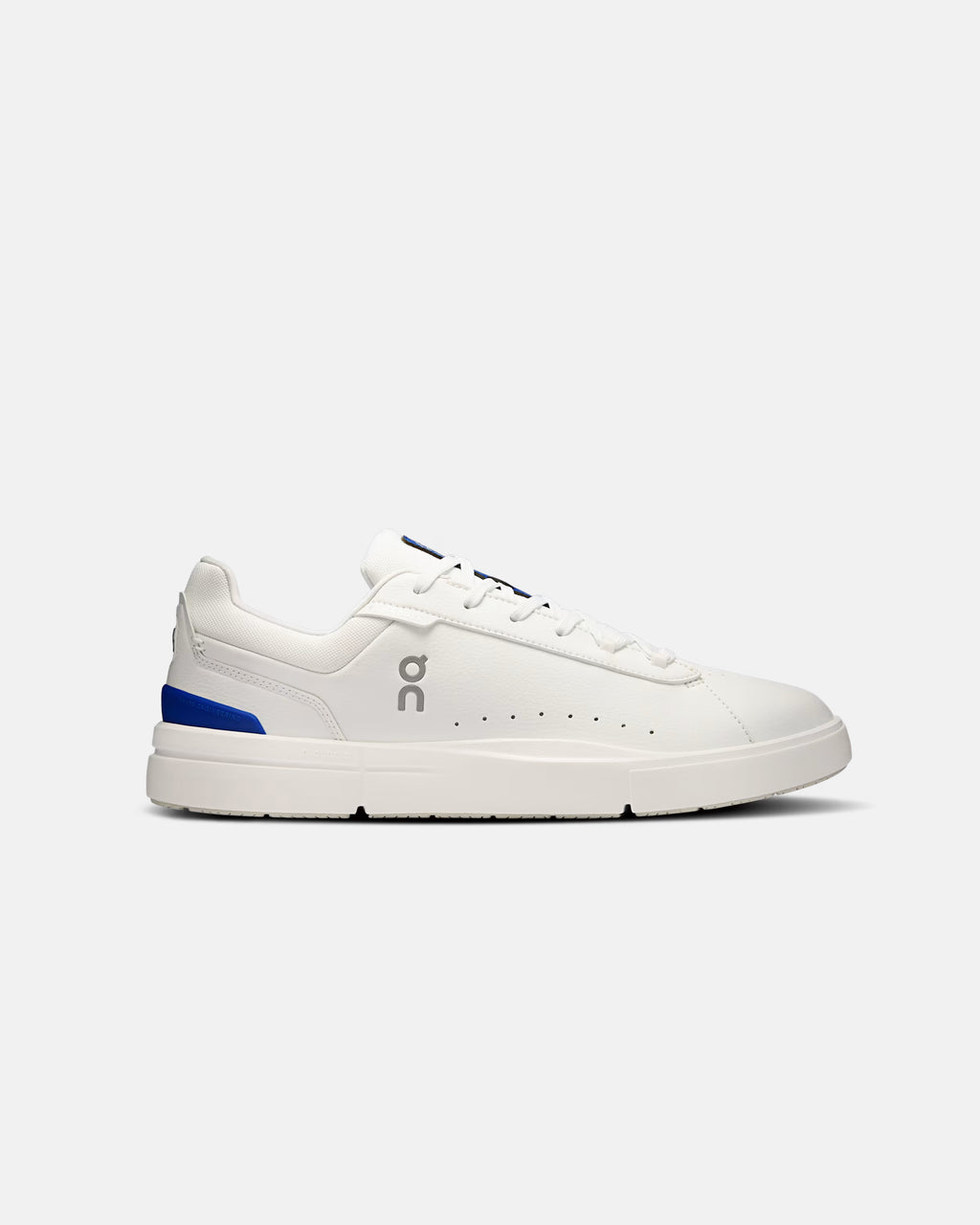 ON THE ROGER ADVANTAGE – WHITE/BLUE