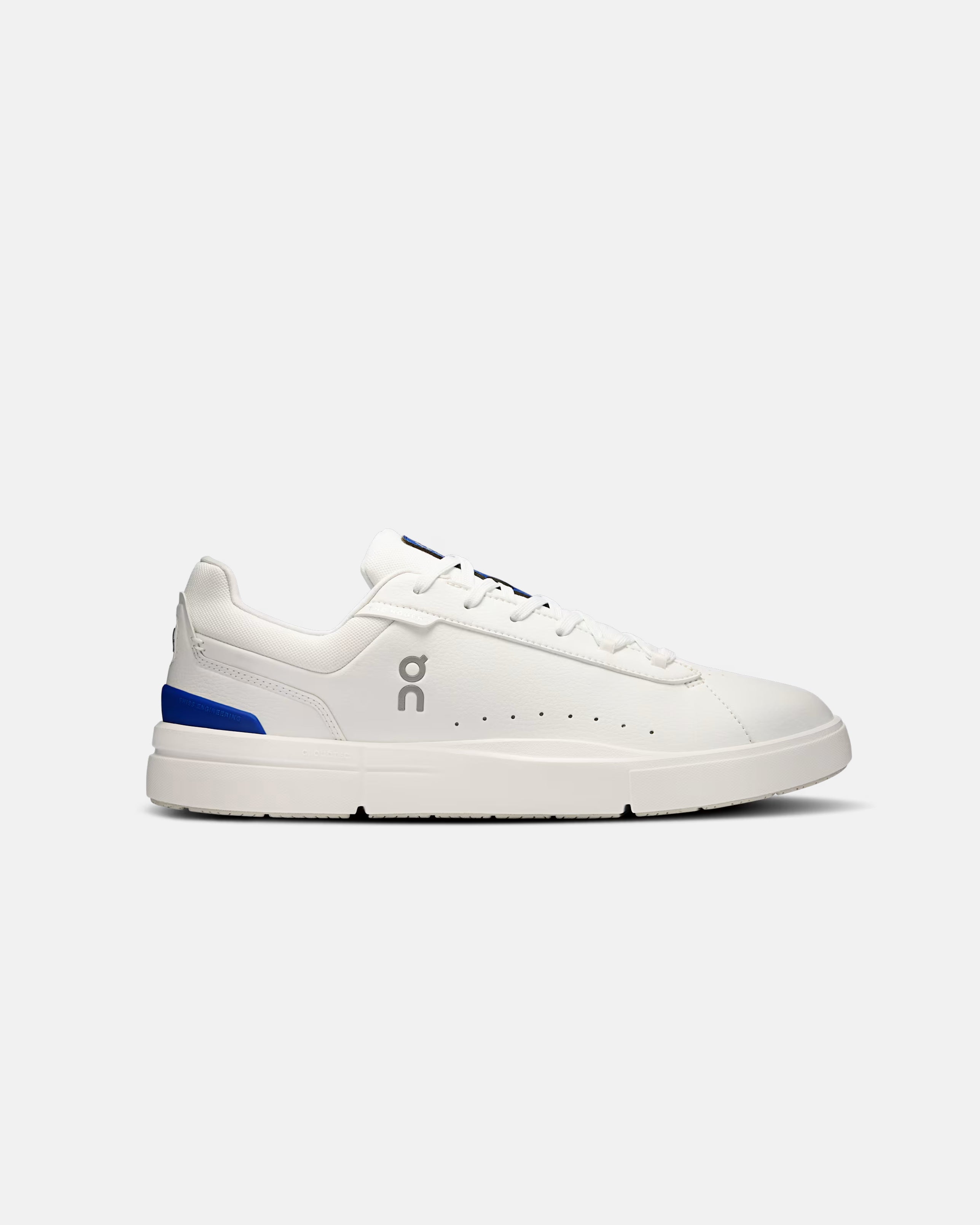 ON THE ROGER ADVANTAGE – WHITE/BLUE