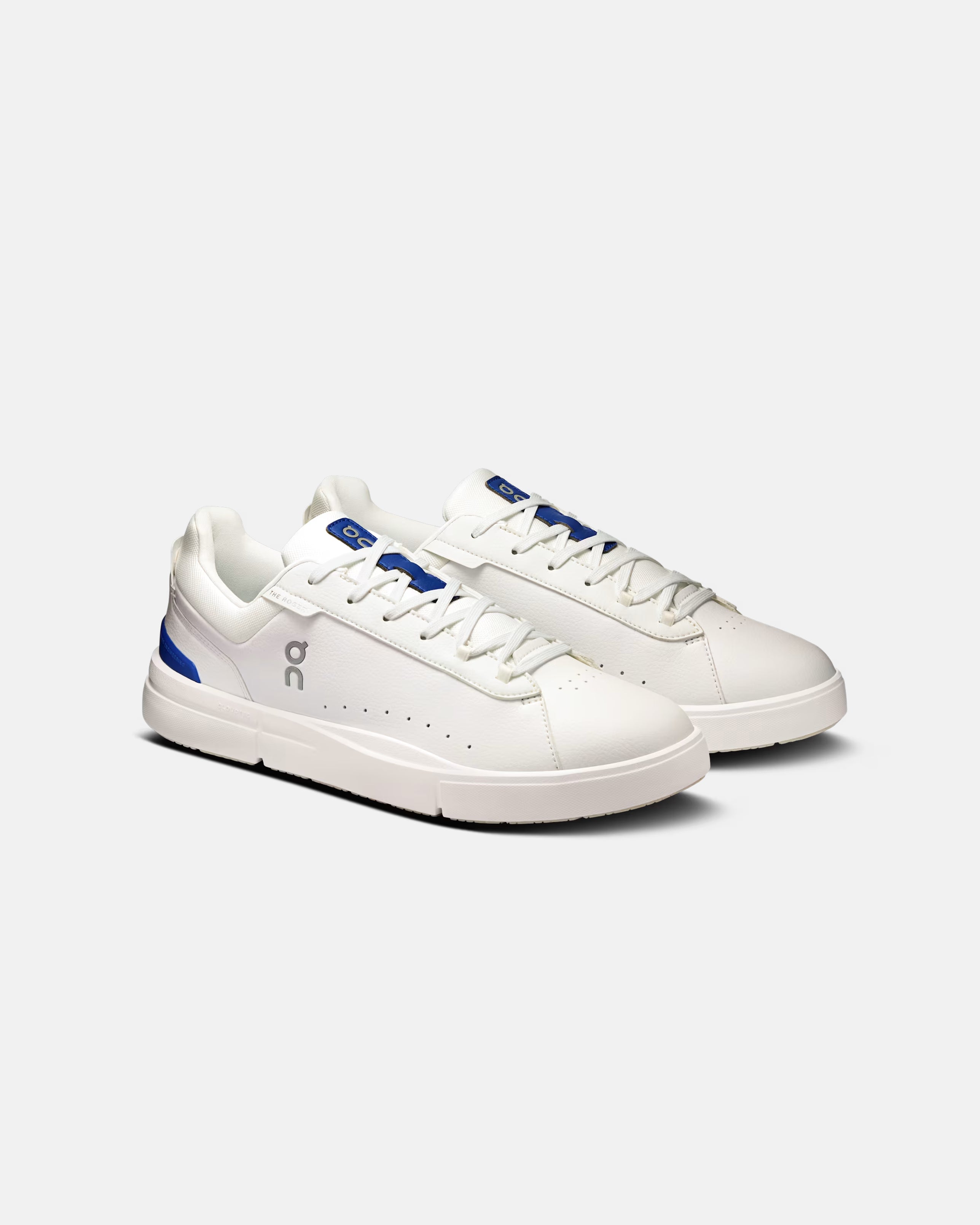 ON THE ROGER ADVANTAGE – WHITE/BLUE