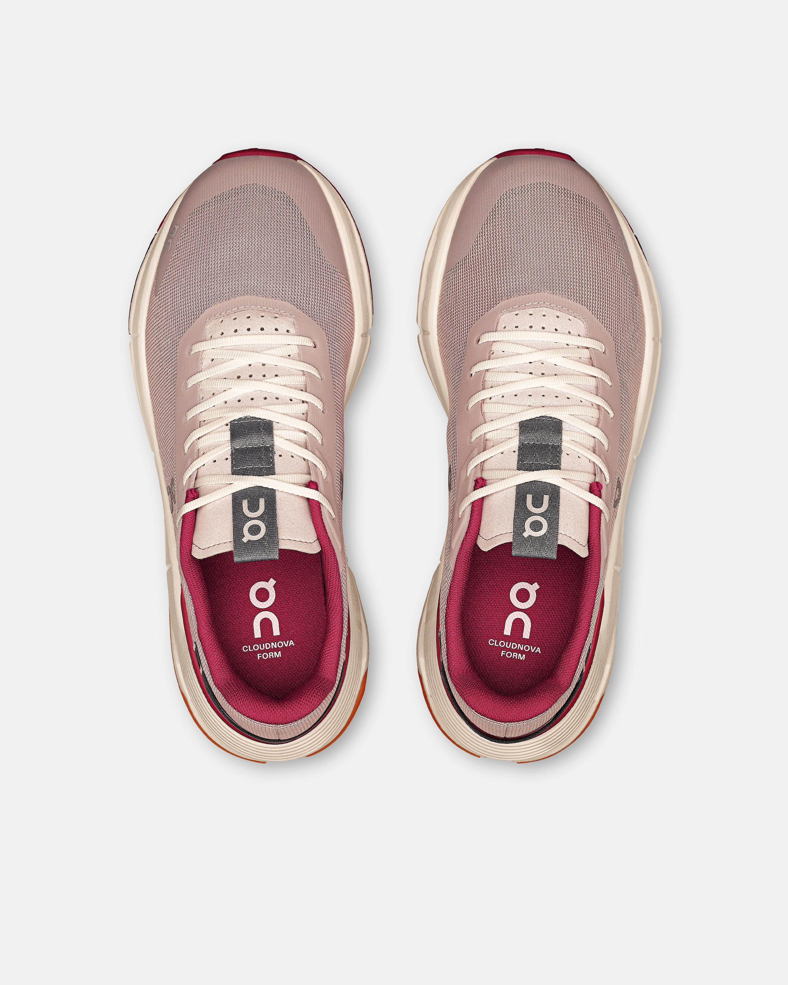 ON CLOUDNOVA FORM 2 – BEIGE/PINK