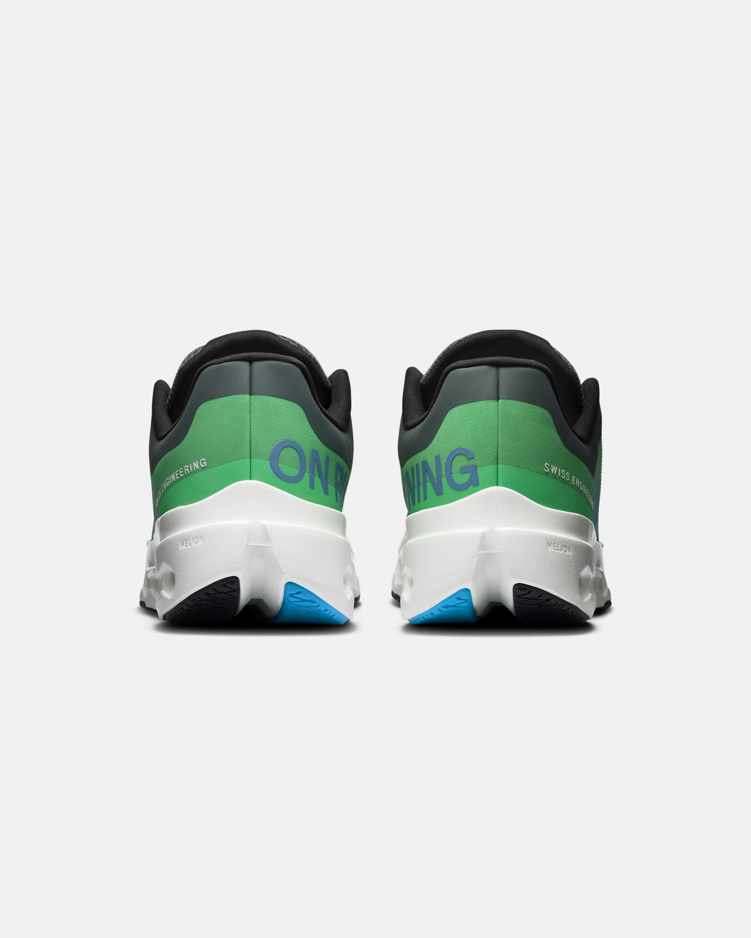 ON CLOUDSURFER NEXT – WHITE/BLUE