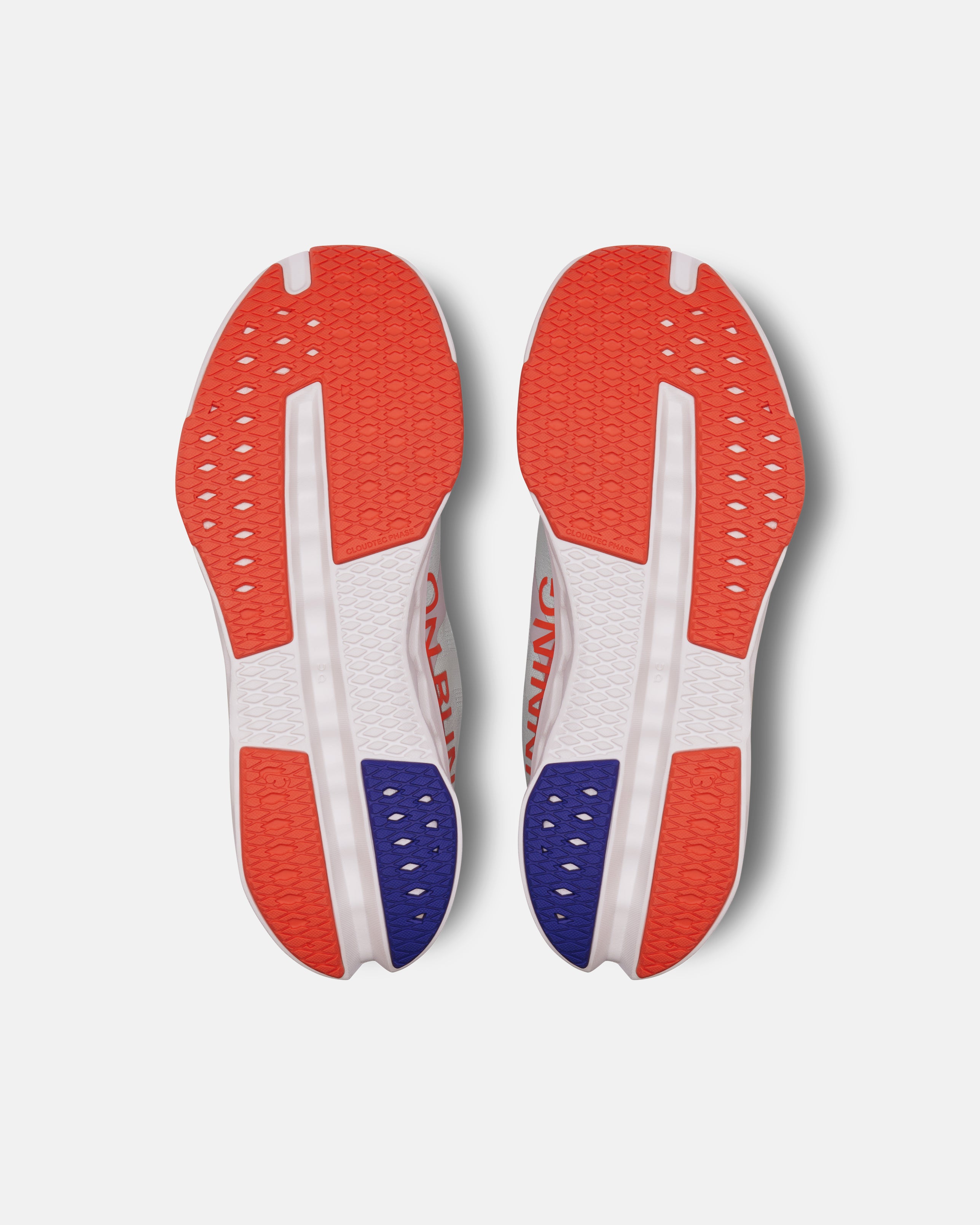 ON CLOUDSURFER NEXT – WHITE/GREY