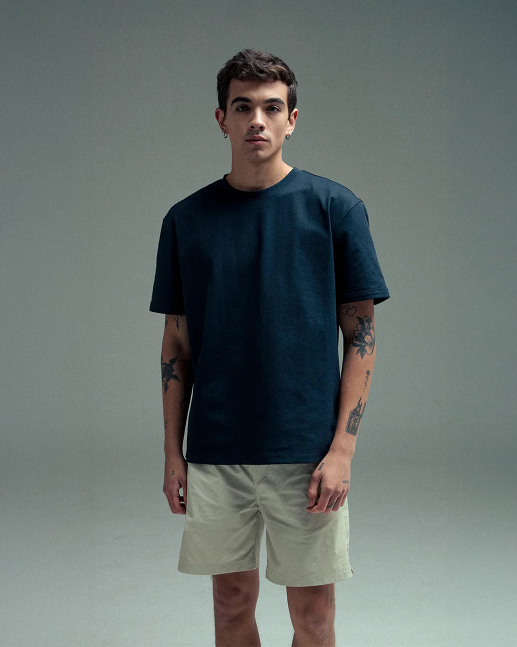 REMANENCE RELAX FIT CLING T‑SHIRT – AZUL NOCHE