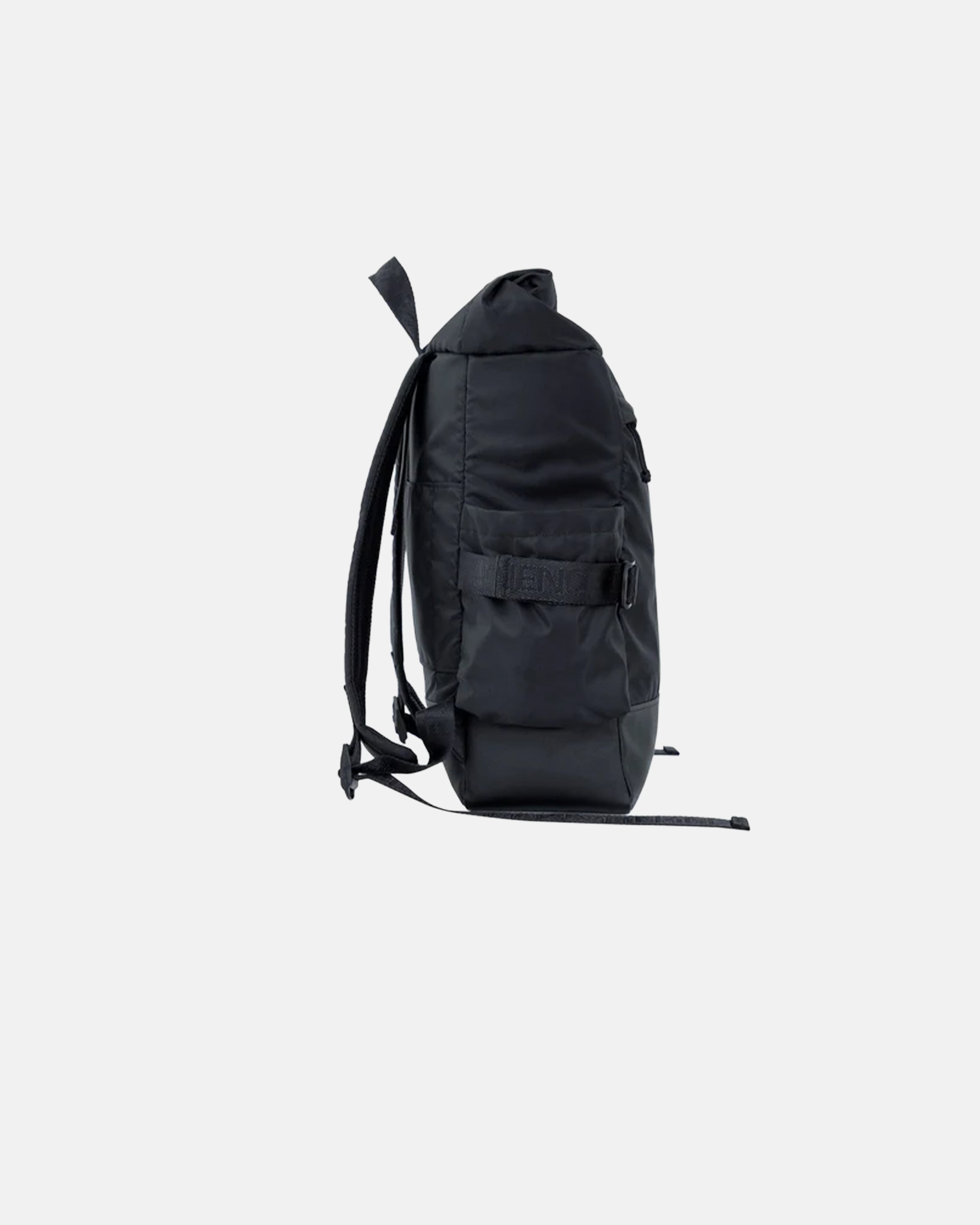 REMANENCE ADVENTURE BACKPACK – NEGRO