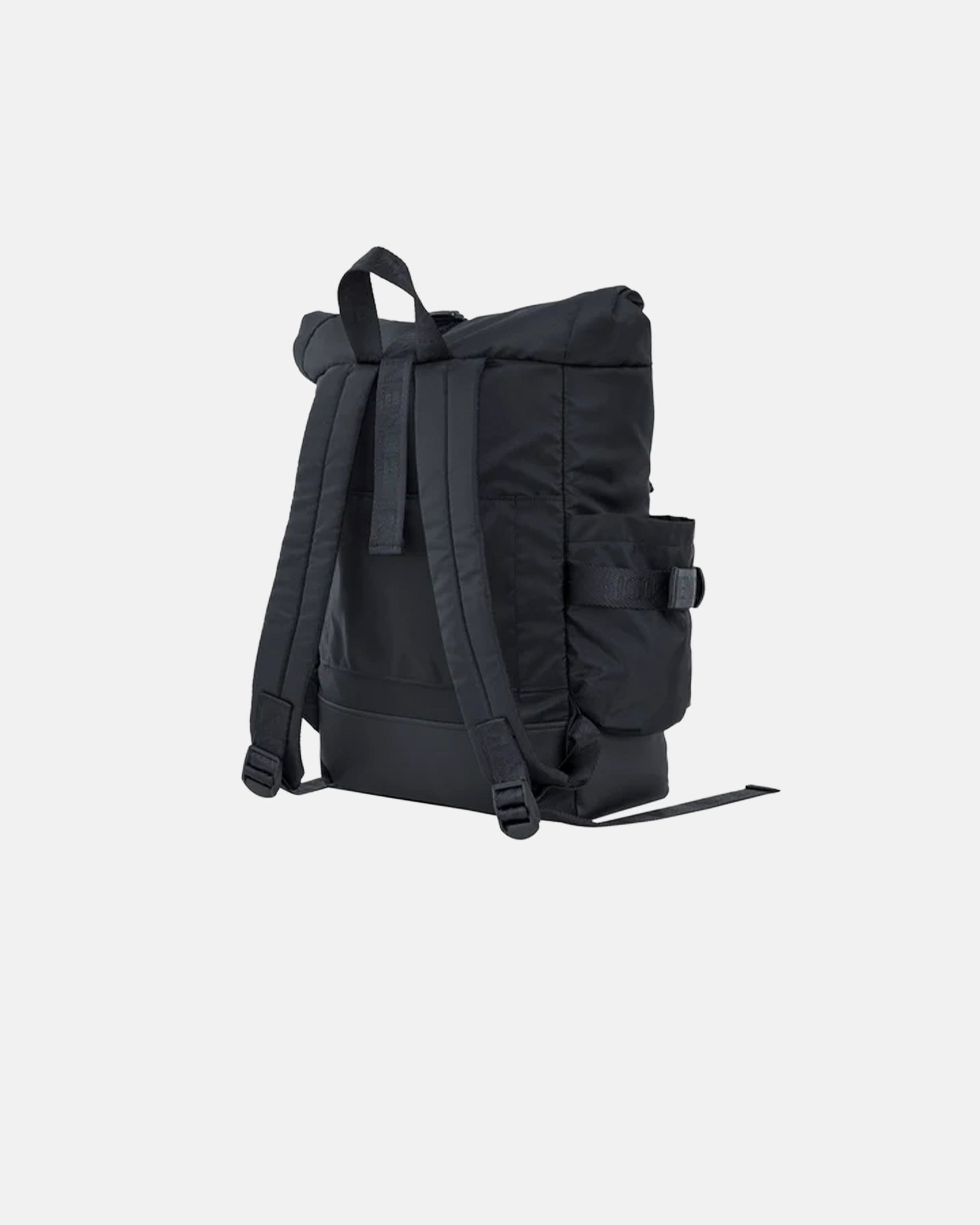 REMANENCE ADVENTURE BACKPACK – NEGRO