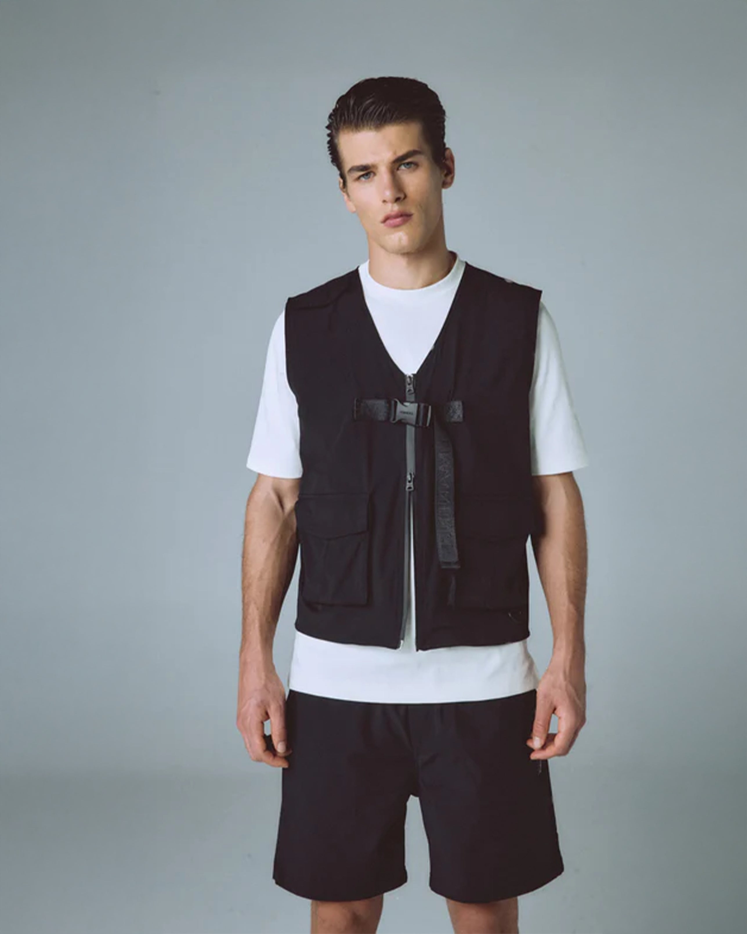 REMANENCE CHALECO VOLT – NEGRO