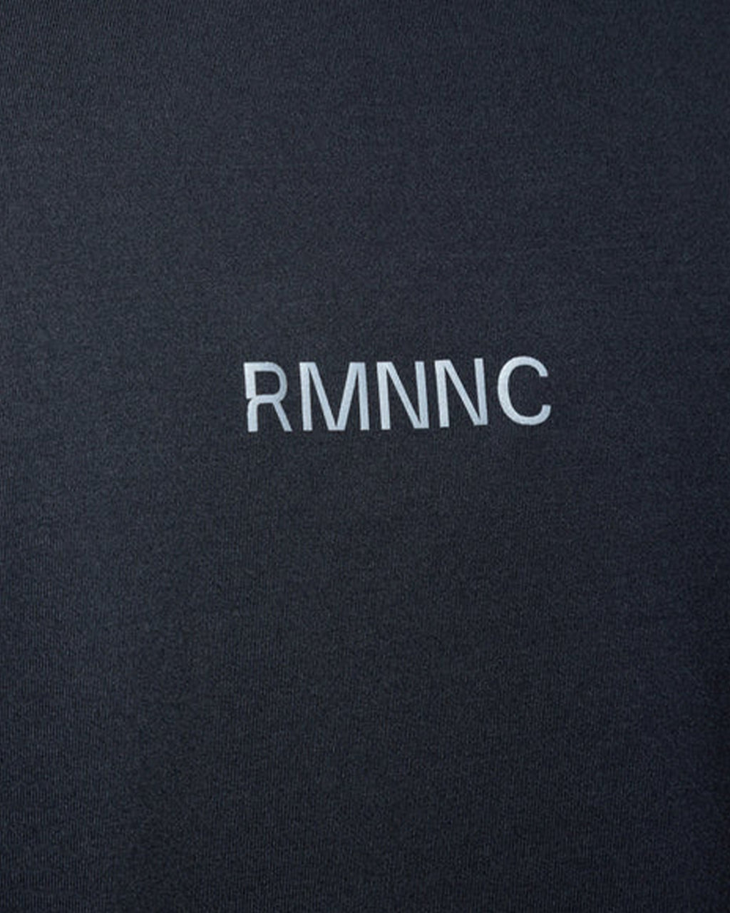 REMANENCE SEMIFIT ECHO LONGSLEEVE – NEGRO