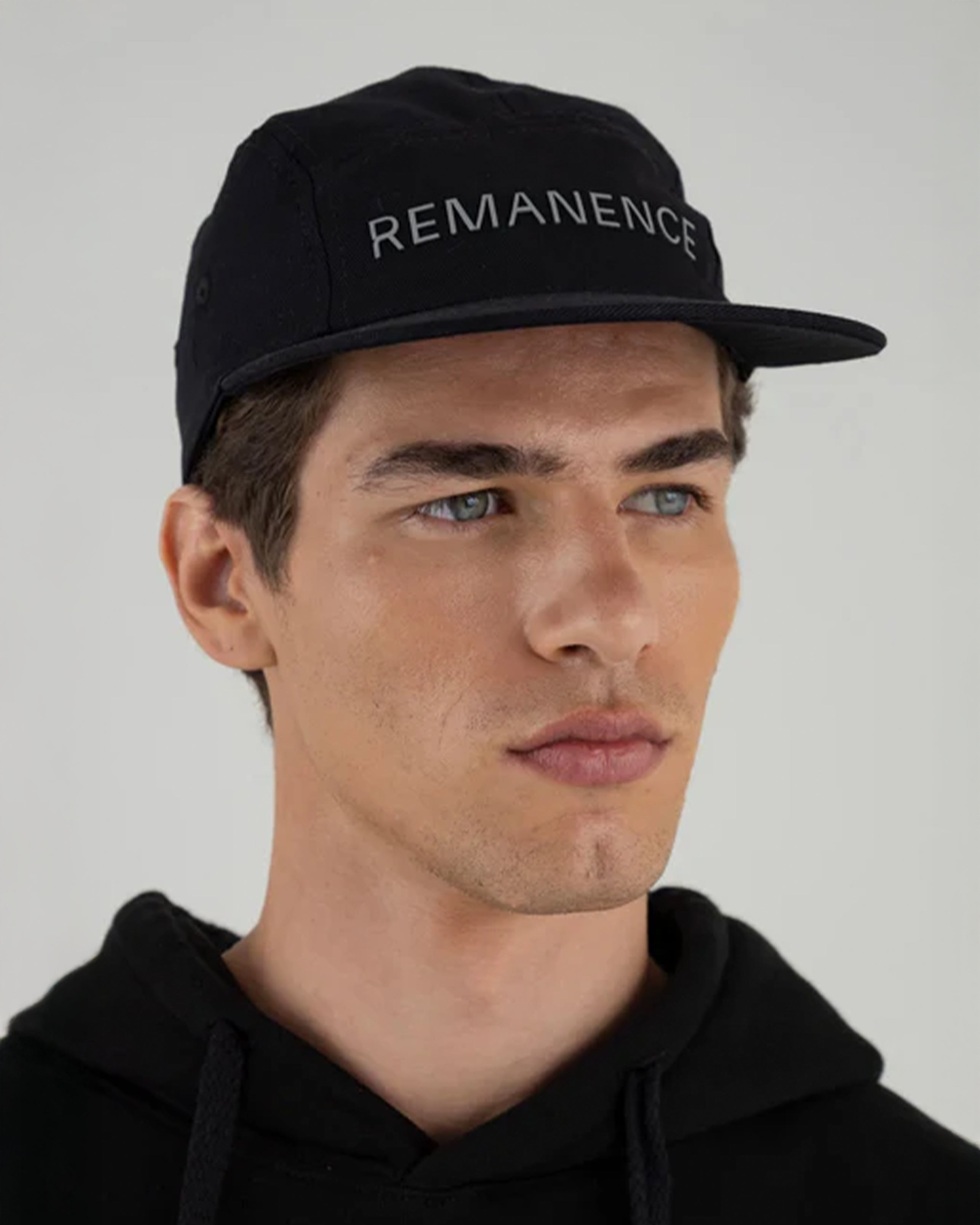 REMANENCE RUNNING CAP – NEGRO