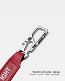Llavero multiherramienta THE FRENCHIE CO Remove Before Flight 2.0 rojo, diseño multifuncional de construcción compacta
