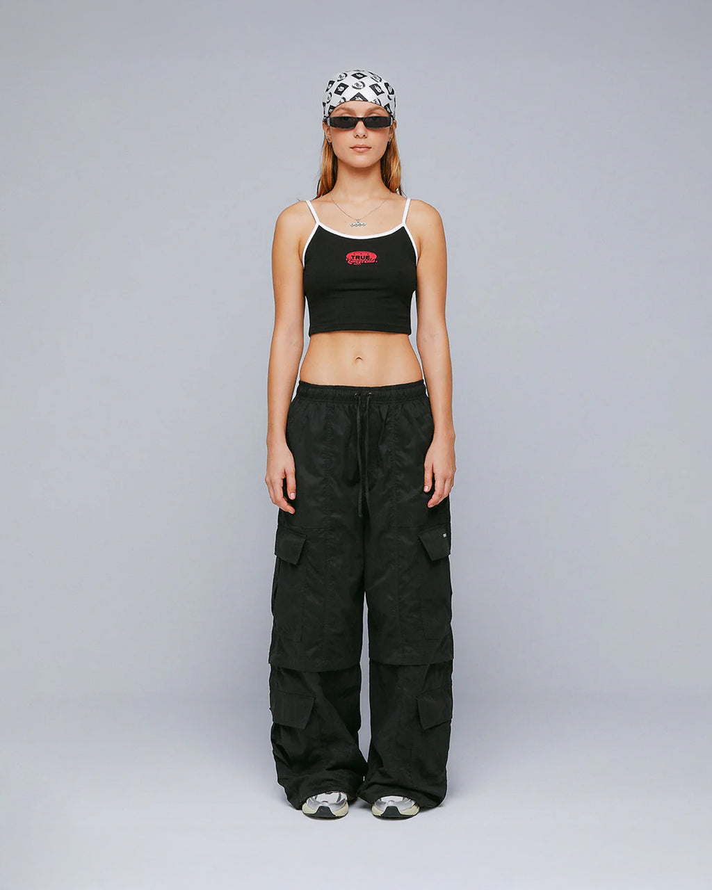 TRUE ACTIVE BAGGY CARGO PANTS - BLACK