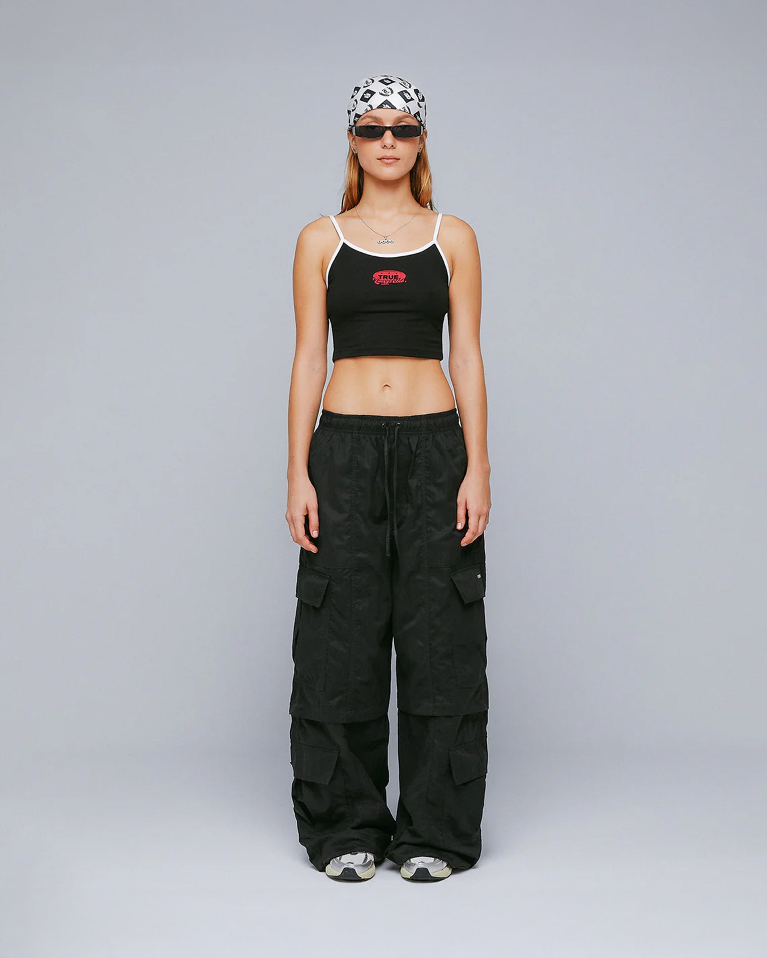 TRUE ACTIVE BAGGY CARGO PANTS - BLACK