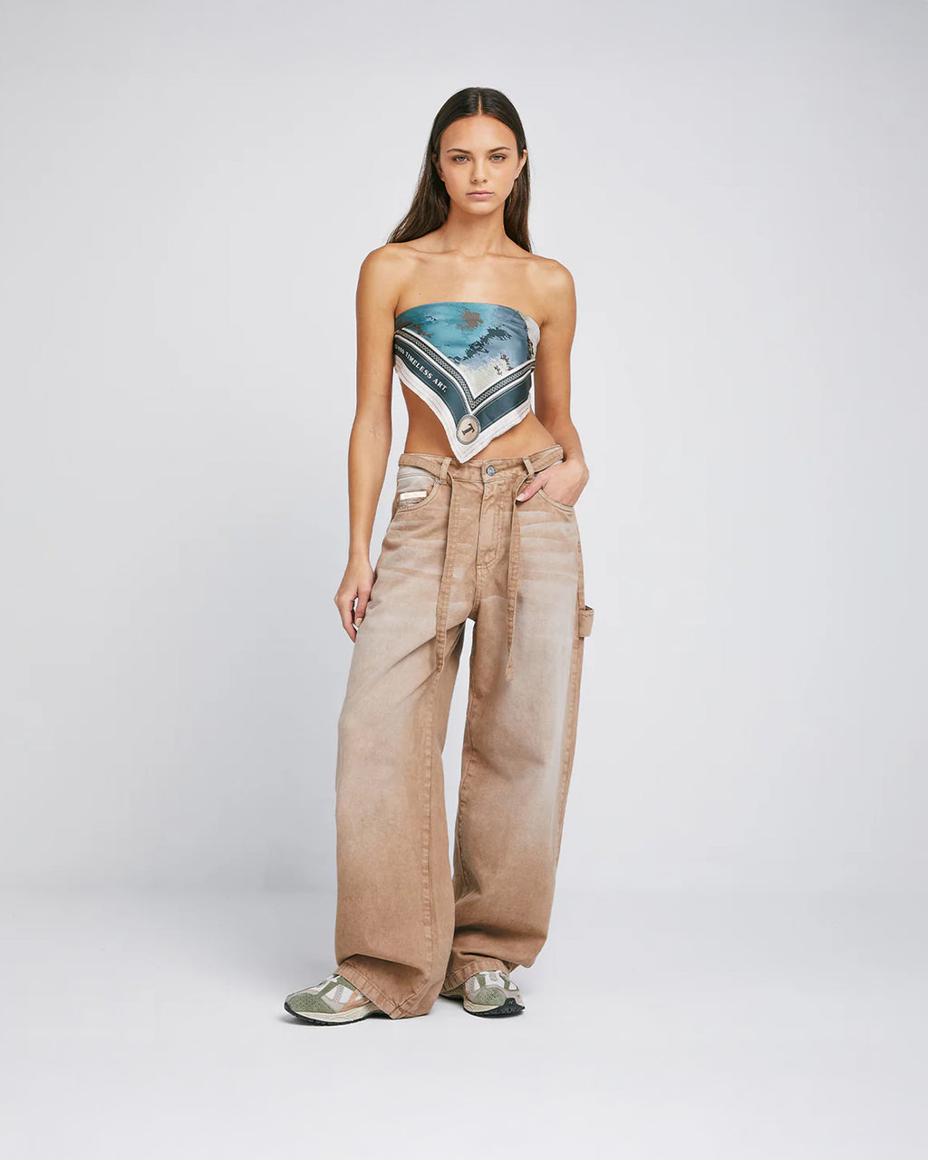 TRUE DIRTY-WASH MID-RISE PANTS - SAND