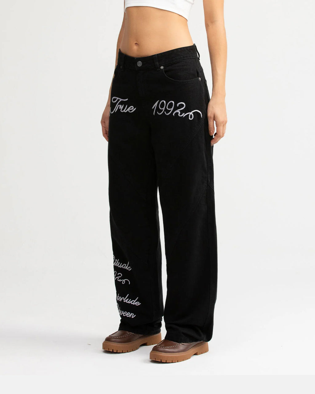 TRUE INTERLUDE LOOSE PANTS - BLACK