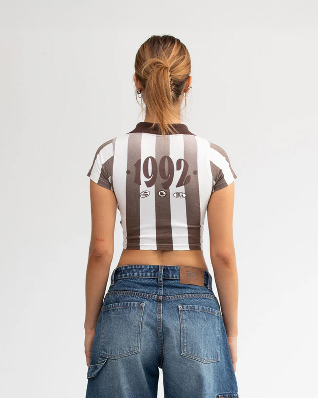 TRUE PARAÍSO SOCCER SLIM TEE - BROWN