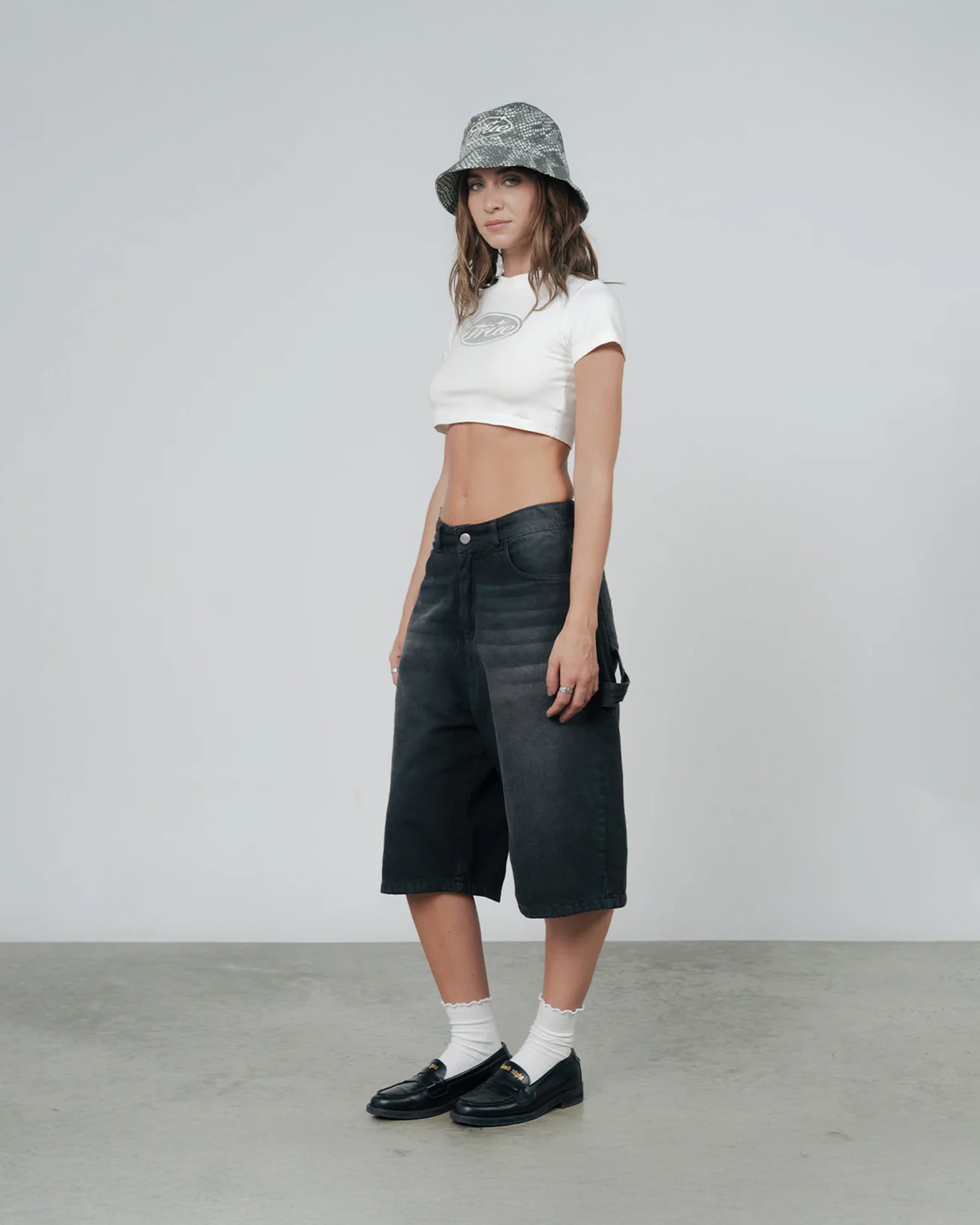 TRUE PYTHON SLIM CROPPED TEE - WHITE