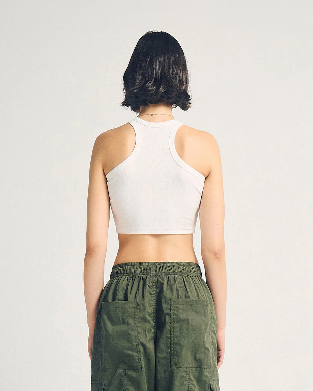 SIGNATURE RIBBED CROP TANK - WHITE