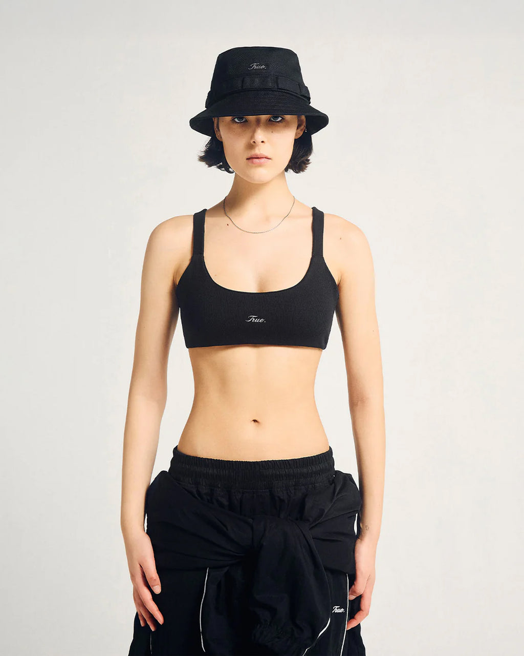 TRUE SIGNATURE RIBBED TOP - BLACK