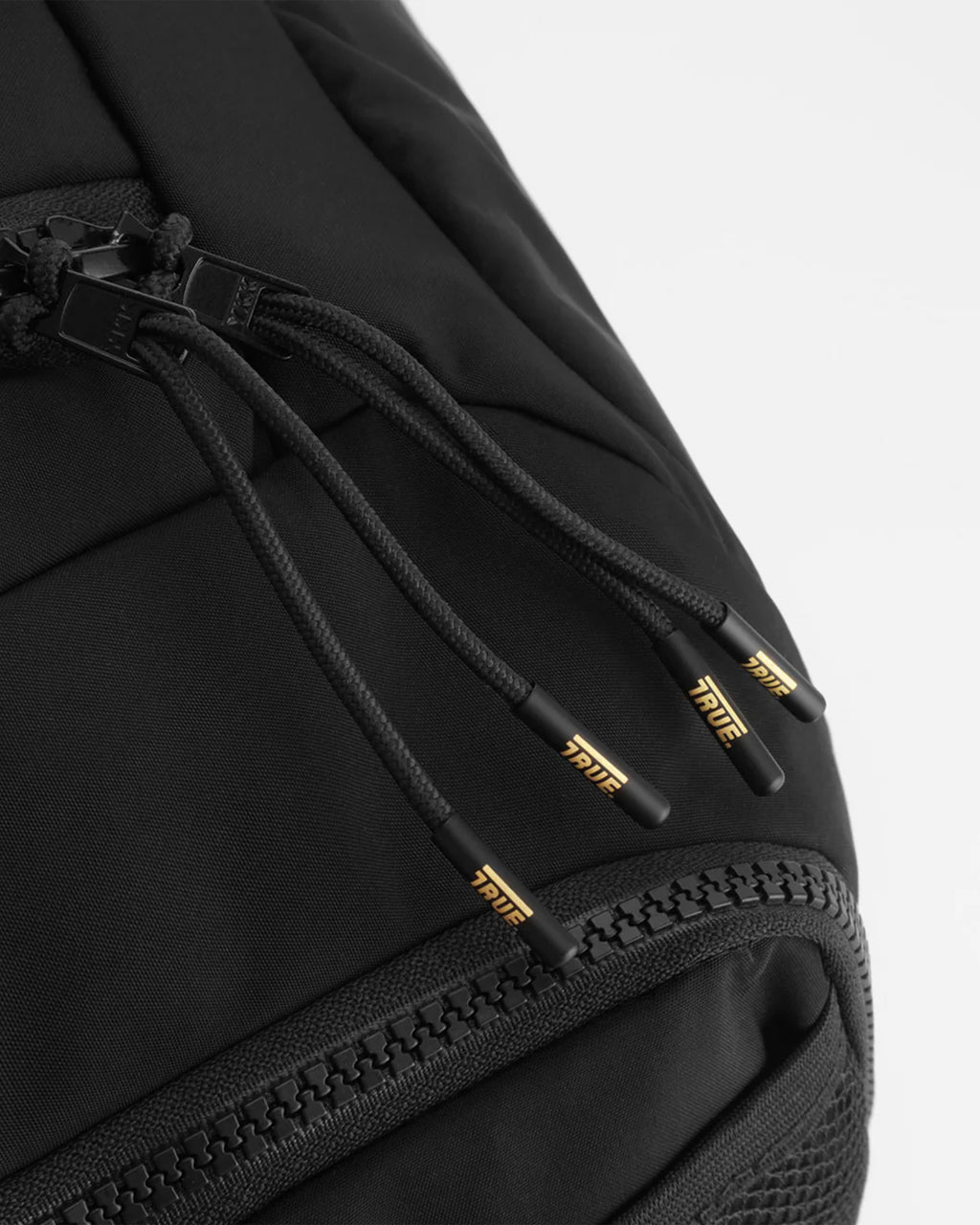 TRUE SIGNATURE SPORT BAG - BLACK