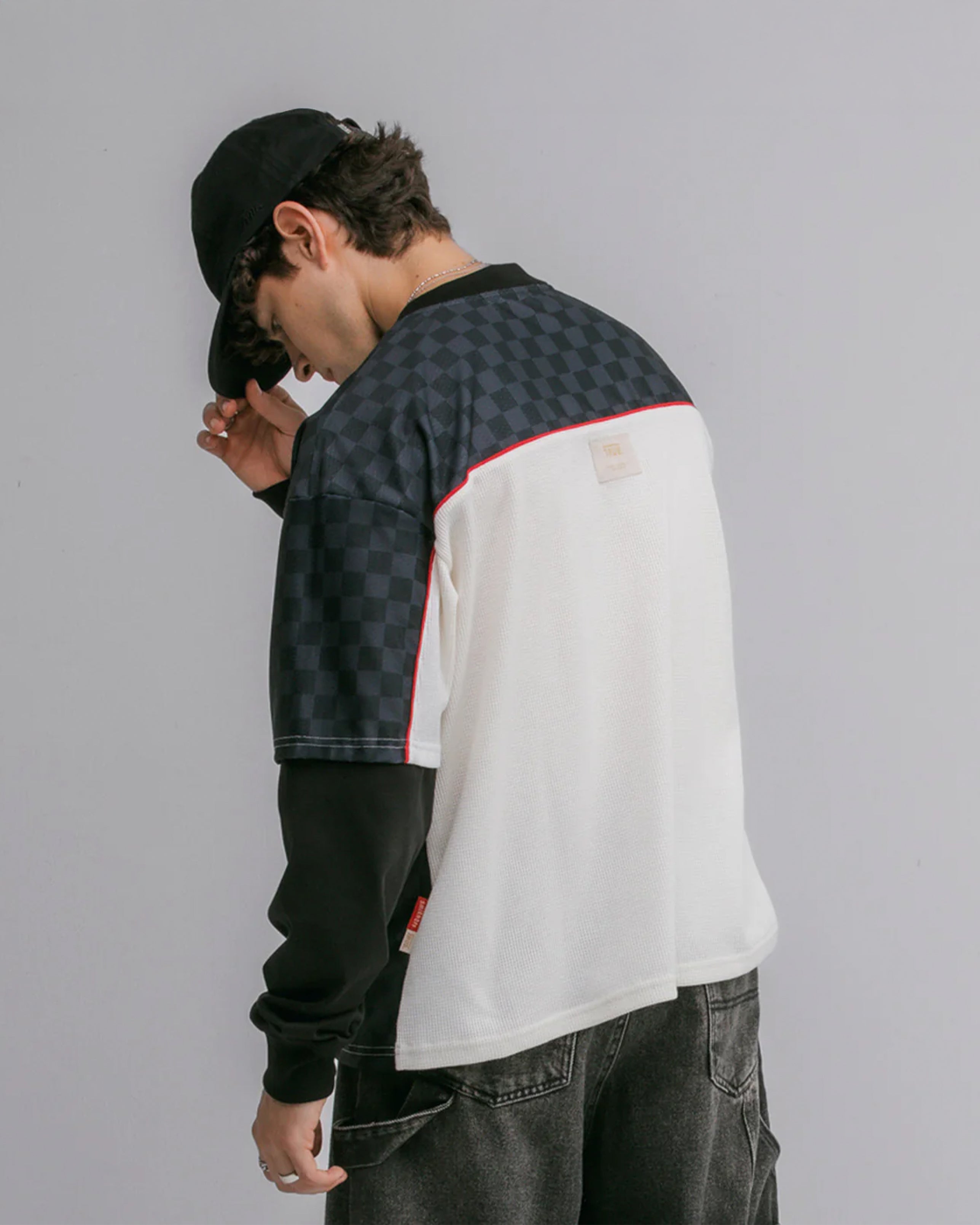 TRUE X SMIRNOFF RACING DS TEE - BLACK