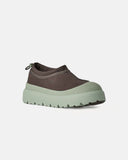 Slip-ons UGG Tasman Weather Hybrid Artichoke hombre, vista frontal en ángulo