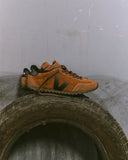 VEJA - GT Suede Cognac Black