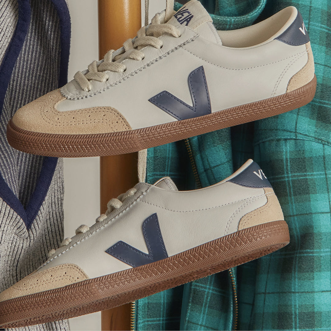 VEJA VOLLEY LEATHER WHITE NAUTICO BARK